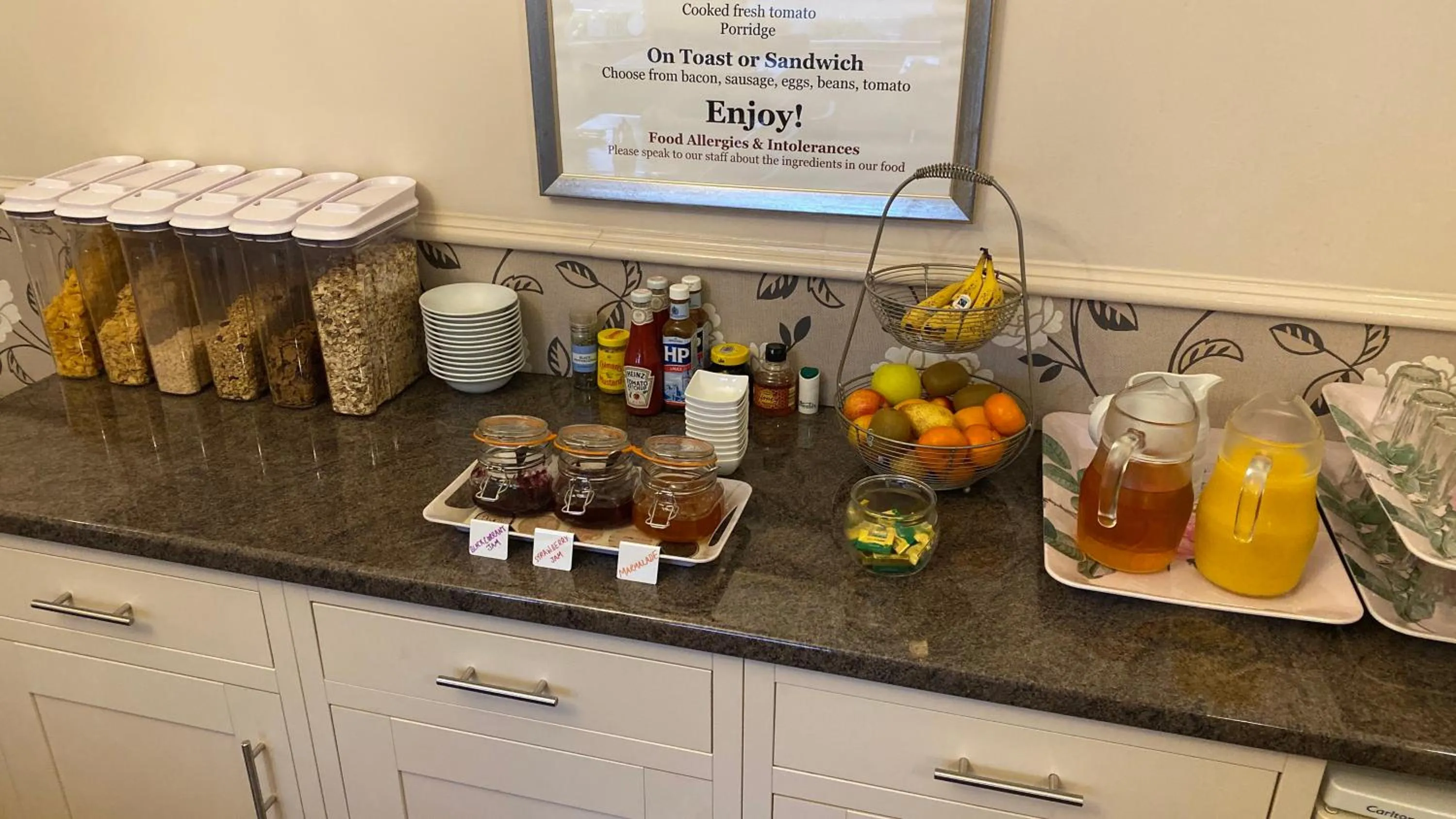 Breakfast in Fairlawns Guest House