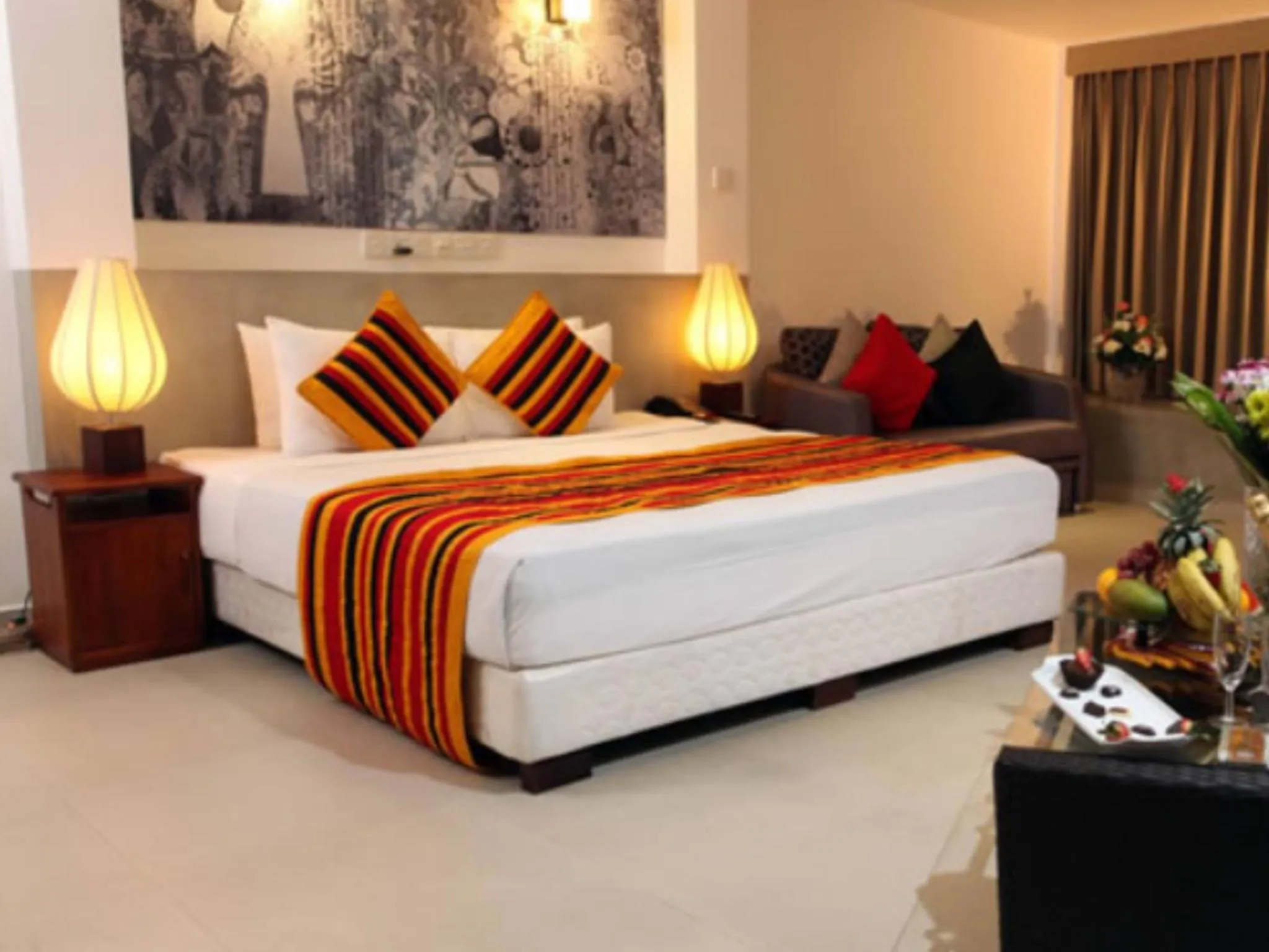 Bed in Thilanka Hotel