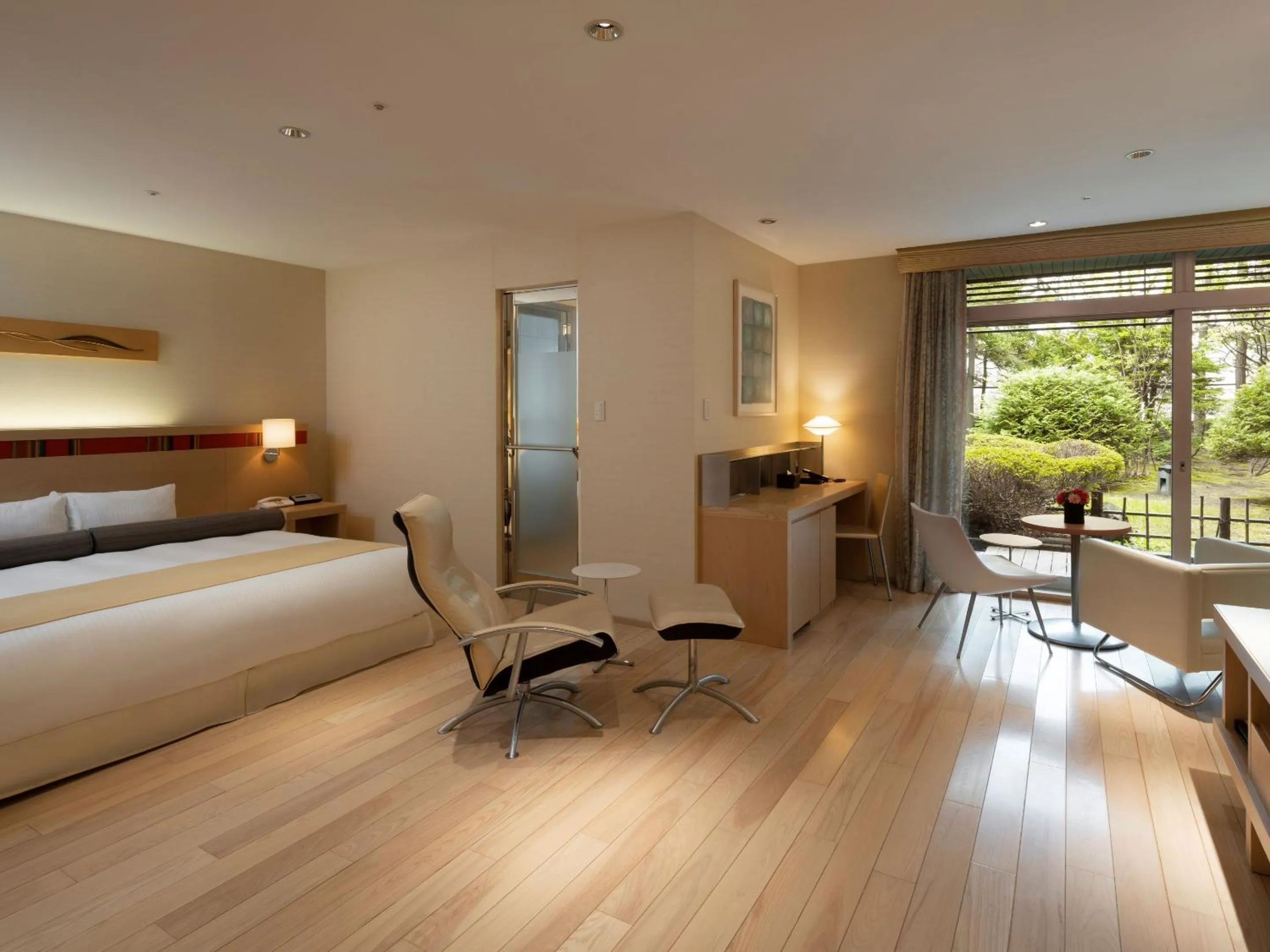 Photo of the whole room, Bed in Sapporo Grand Hotel