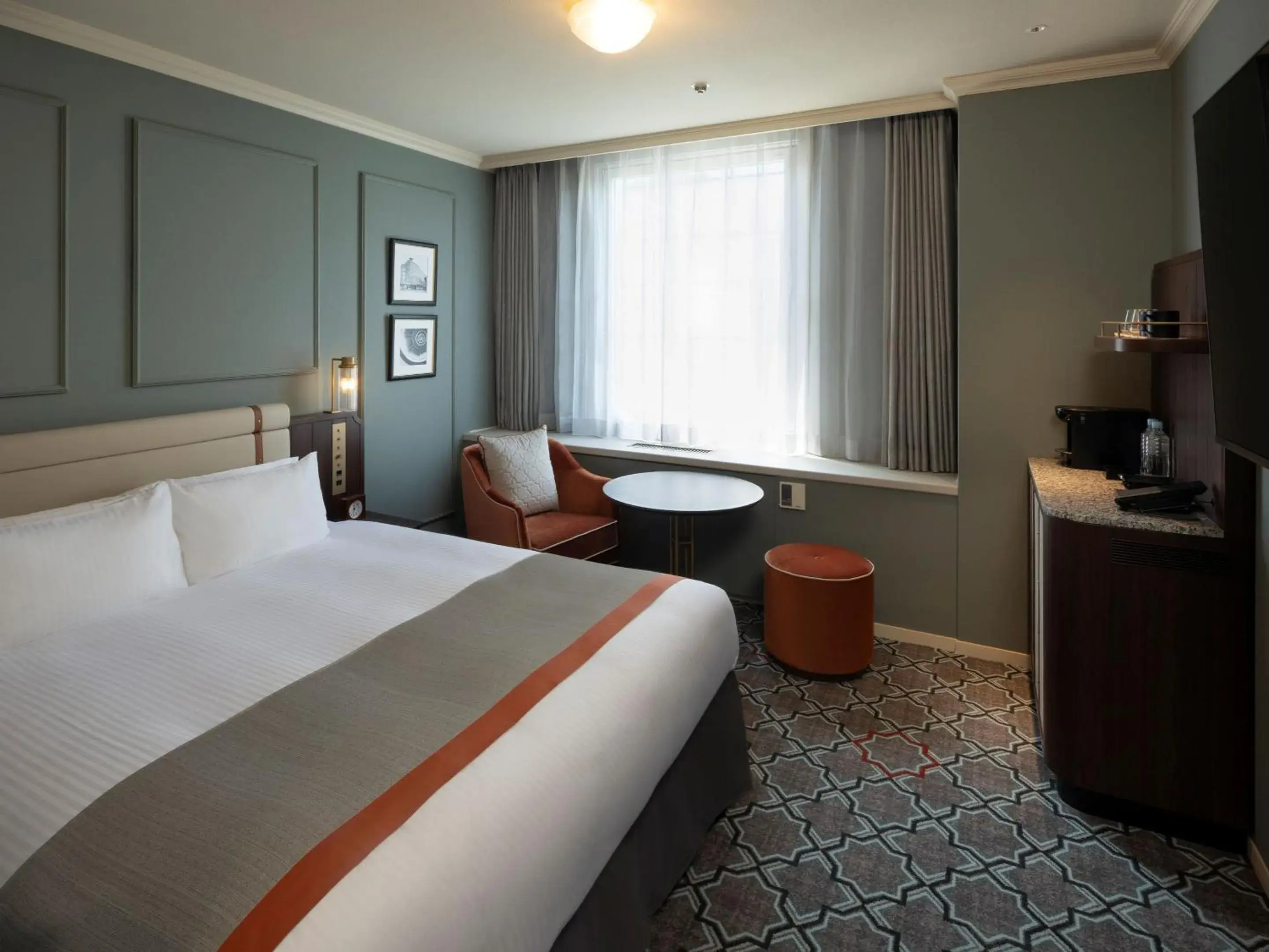 Photo of the whole room, Bed in Sapporo Grand Hotel Photo of the whole room, Bed in Sapporo Grand Hotel