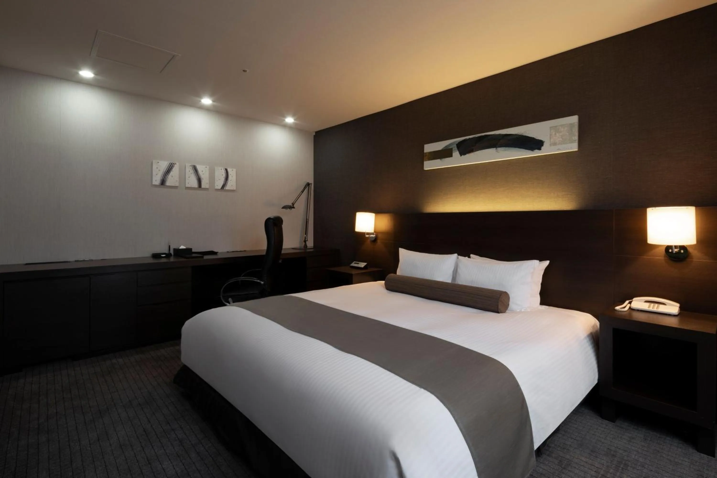 Photo of the whole room, Bed in Sapporo Grand Hotel