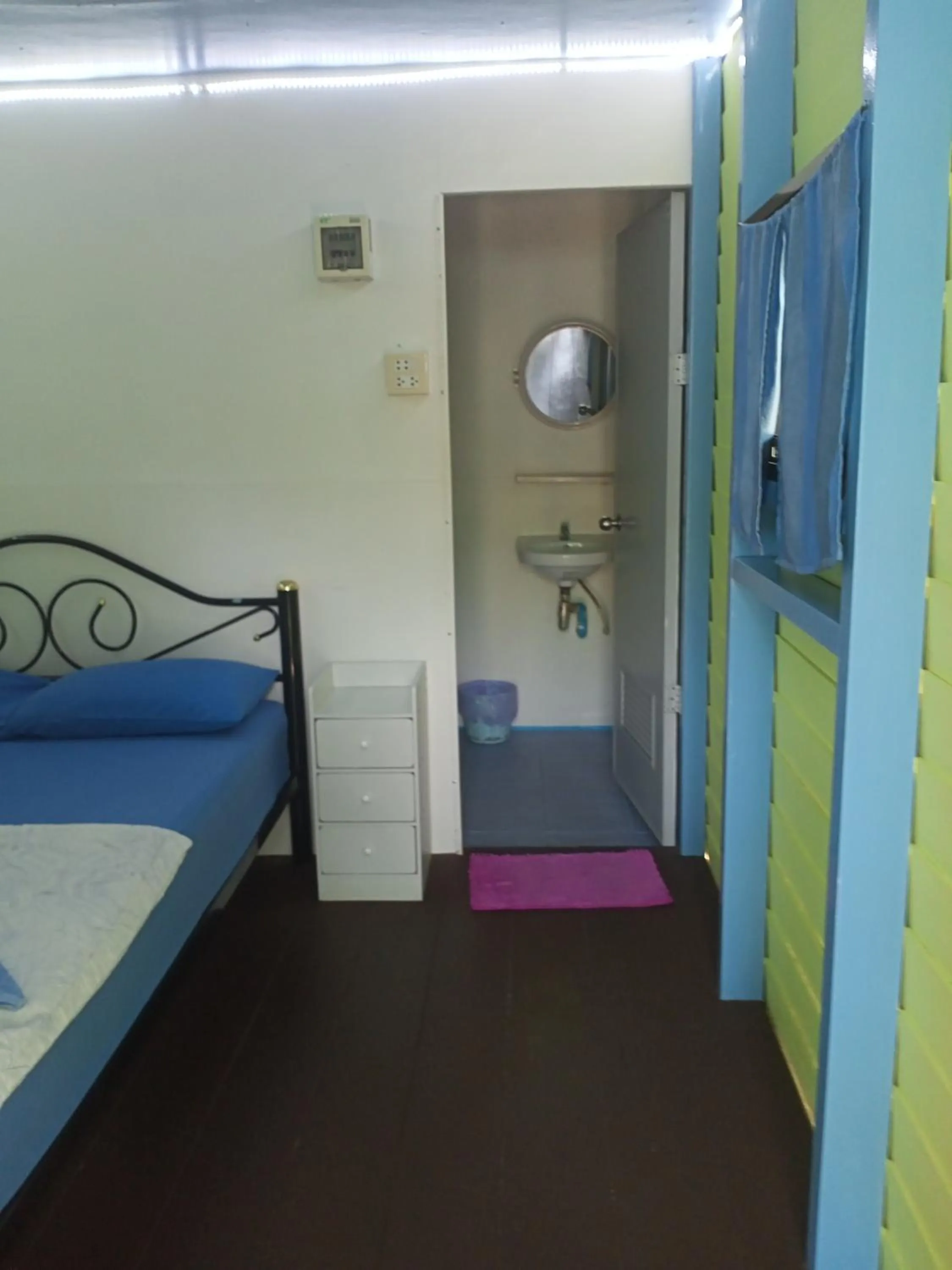 Bed in Lakchai Resort