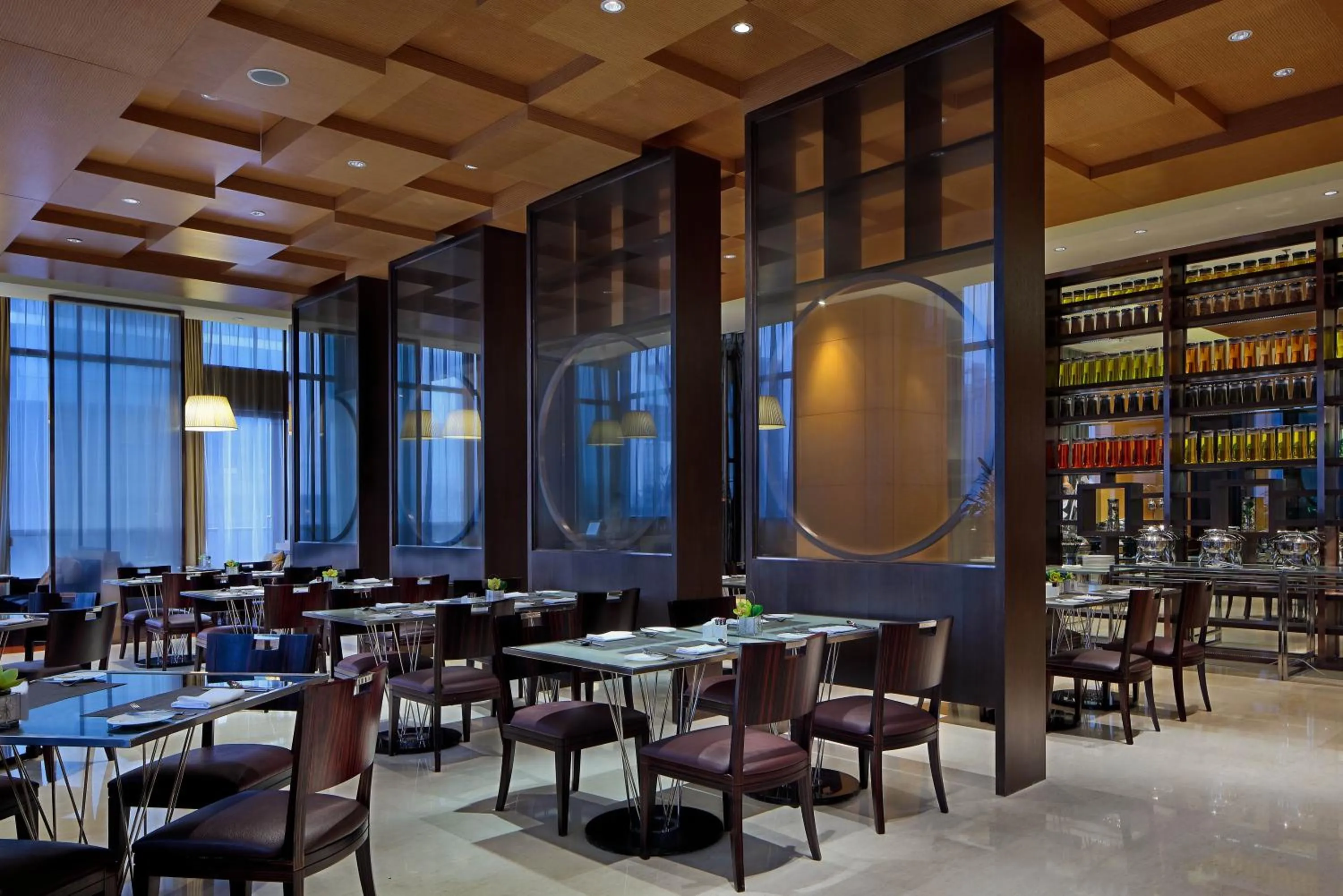 Restaurant/places to eat in Courtyard by Marriott Suzhou