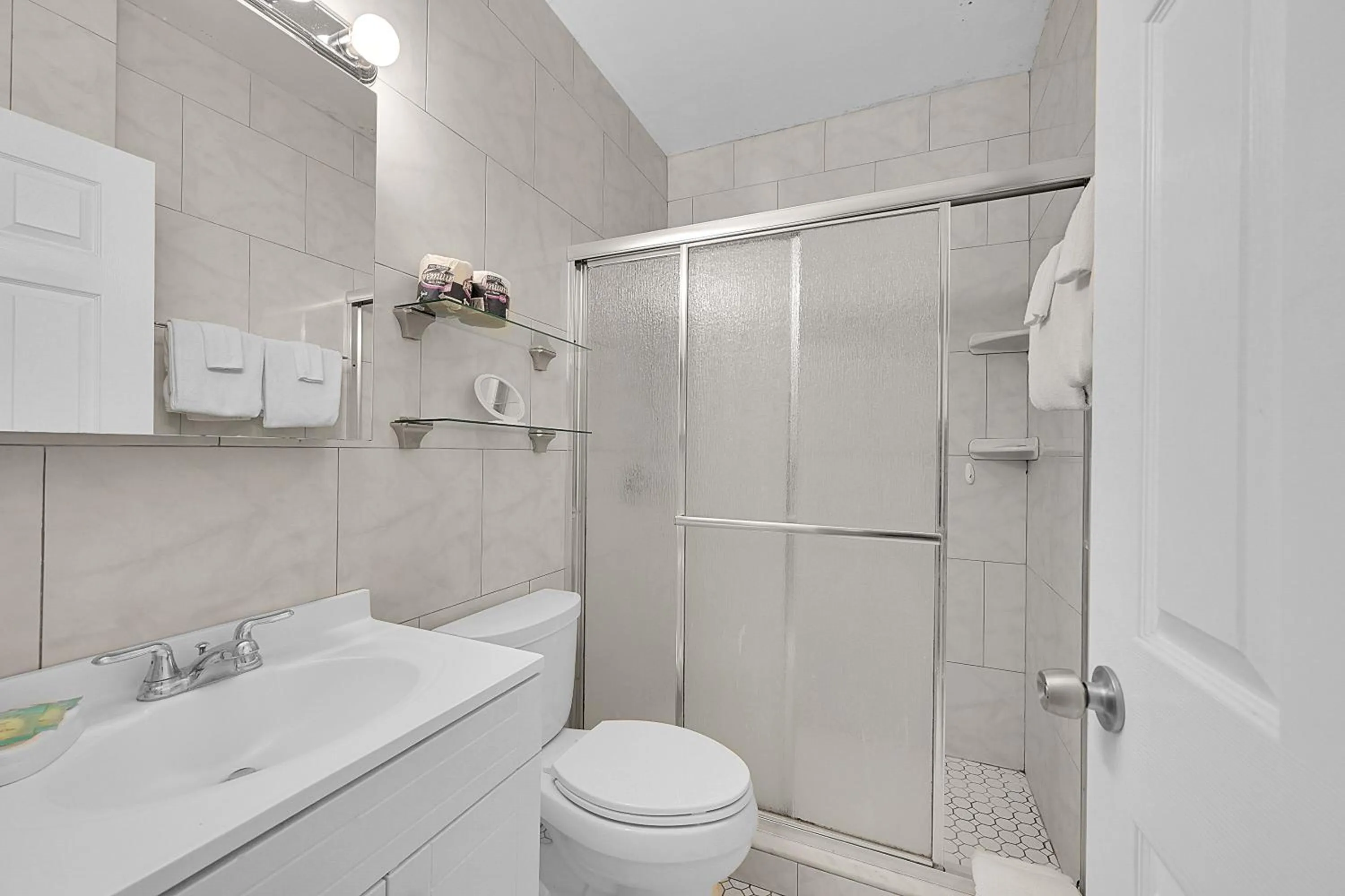 Holiday Isle Yacht Club