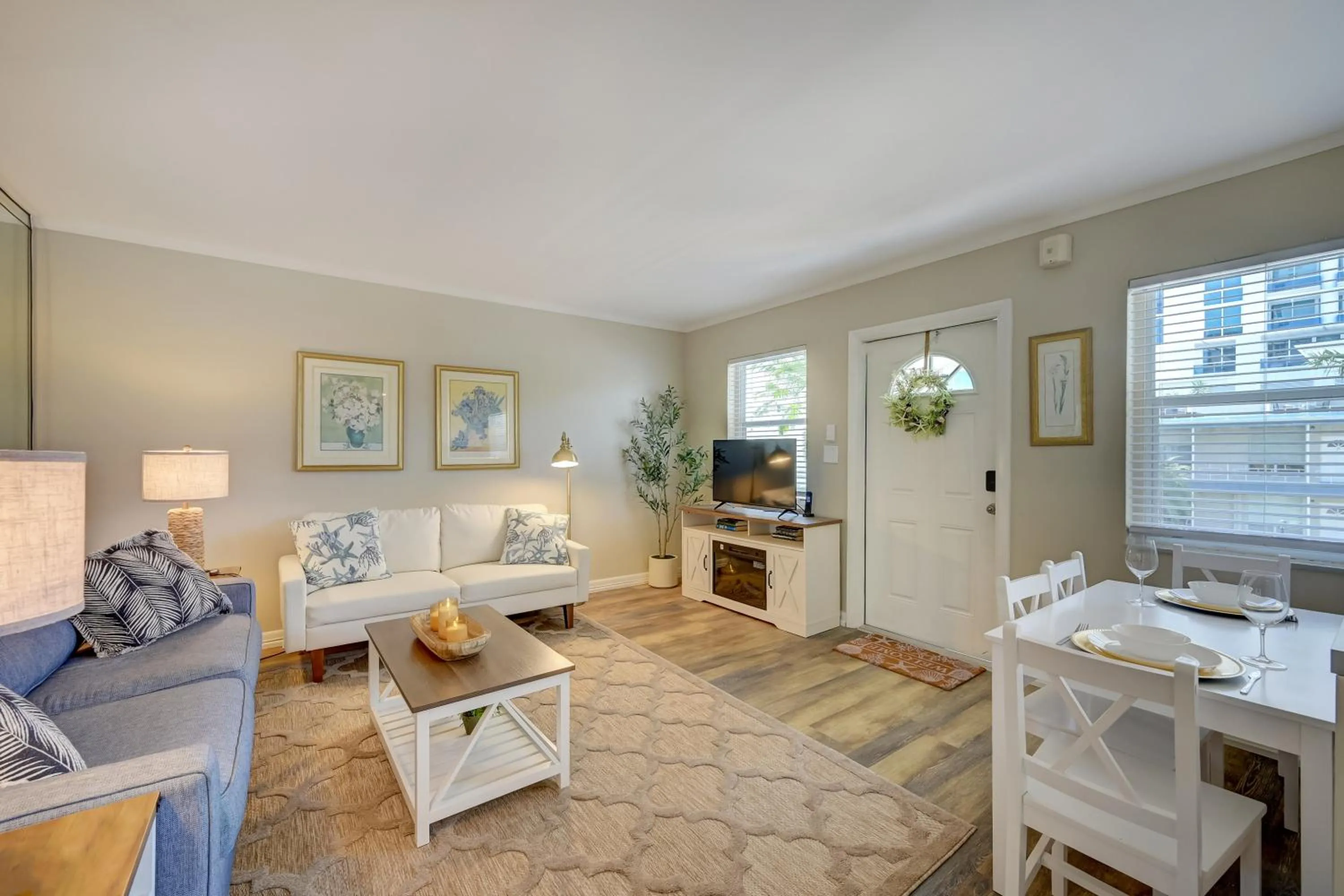 Holiday Isle Yacht Club