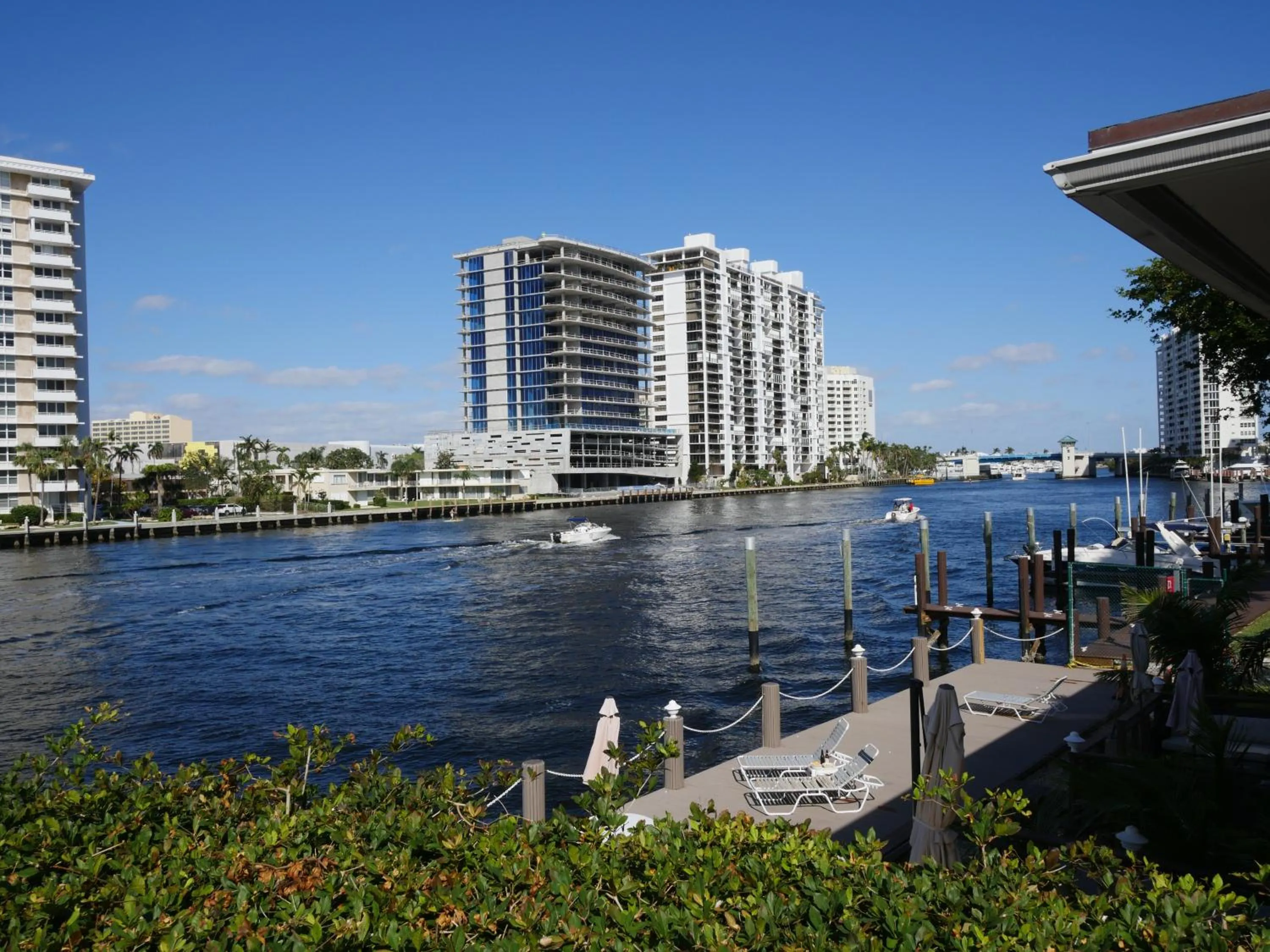 Holiday Isle Yacht Club