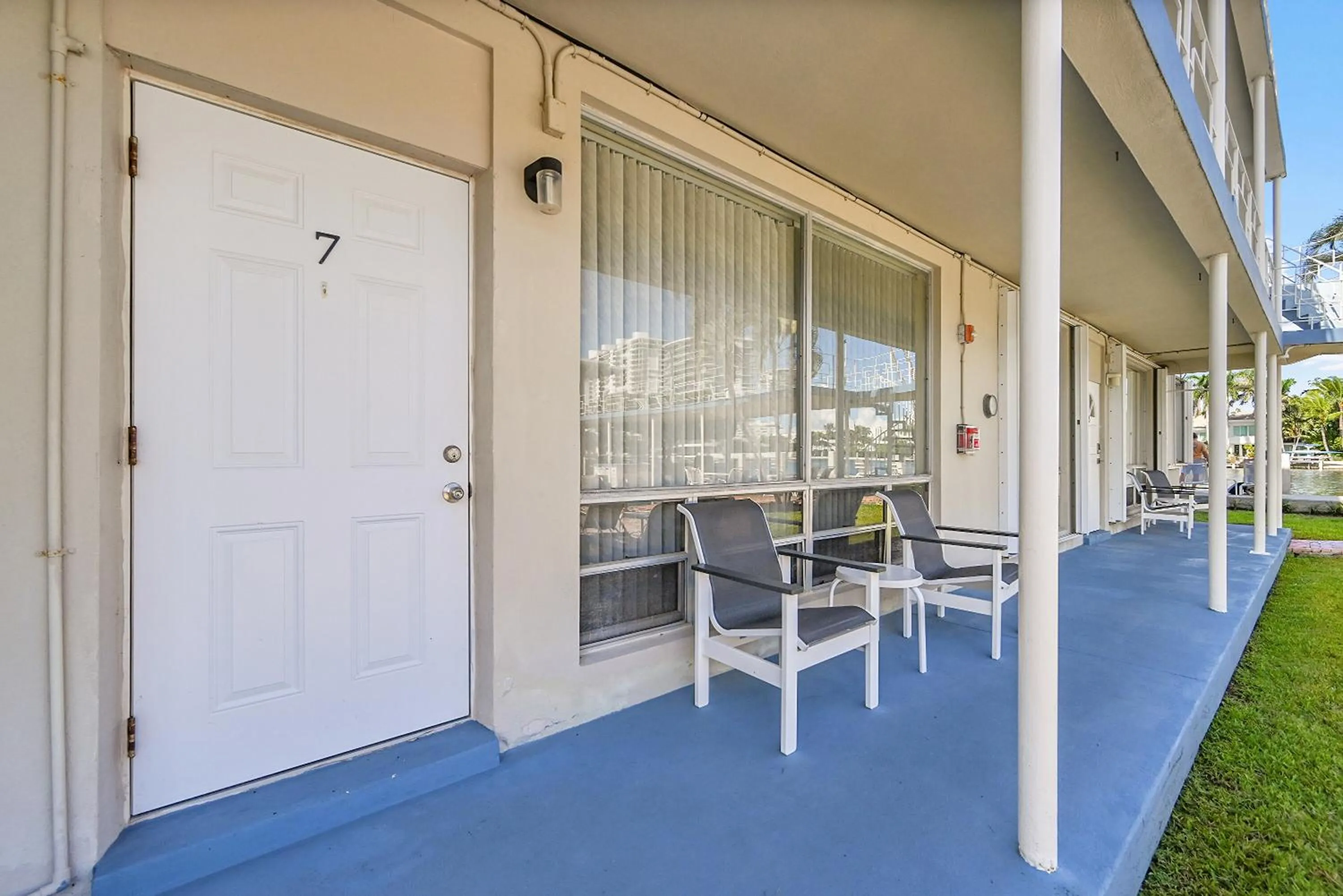 Holiday Isle Yacht Club