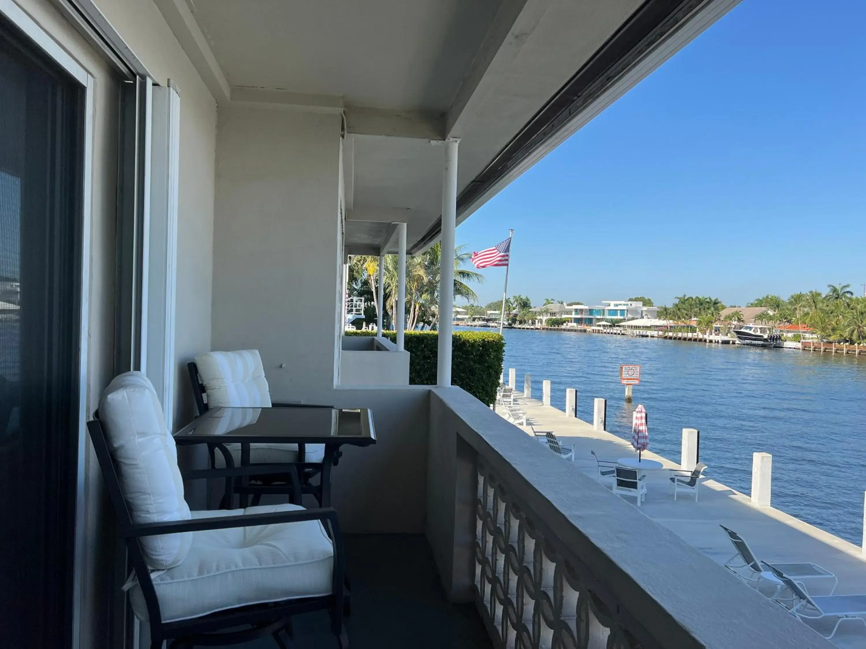 Balcony/Terrace in Holiday Isle Yacht Club