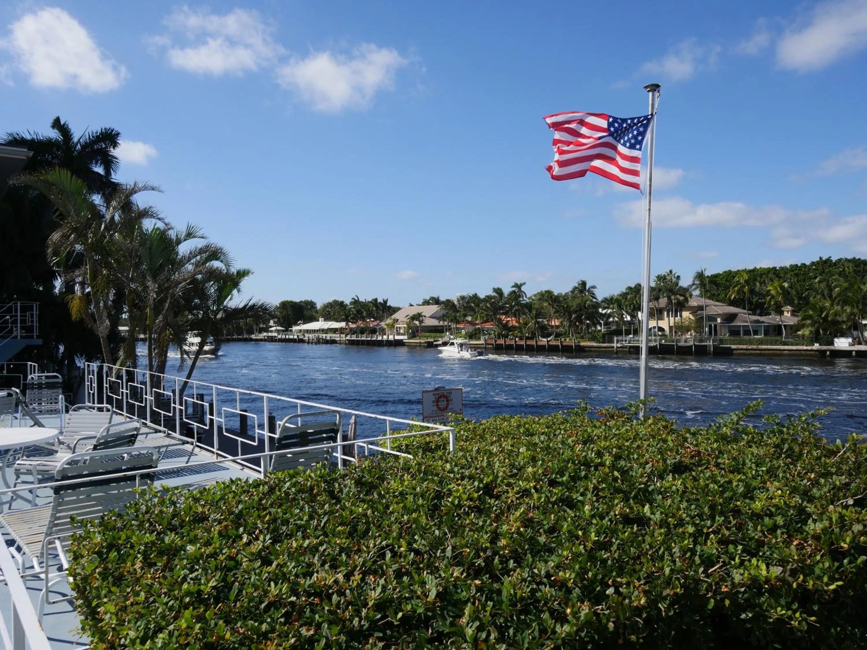 Holiday Isle Yacht Club