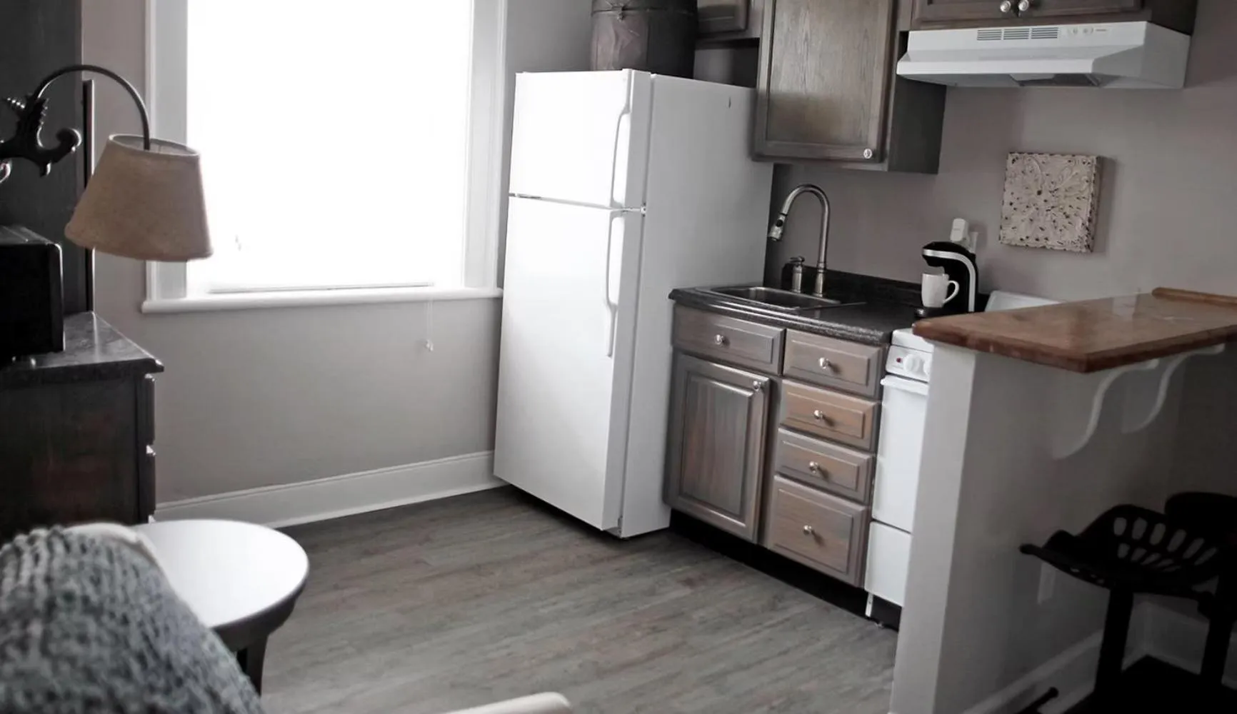 Coffee/tea facilities in Hotel Laurance