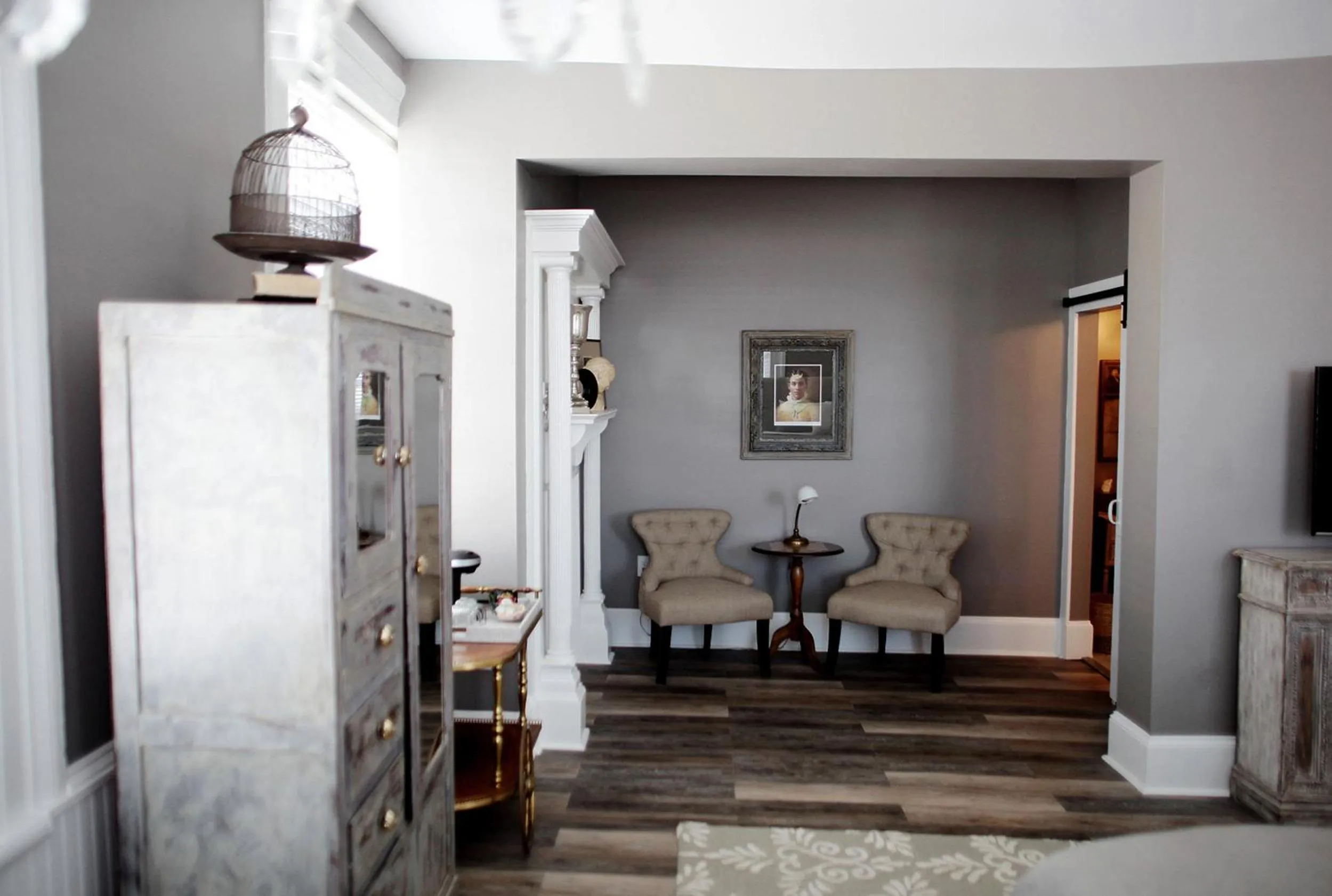 Seating area in Hotel Laurance