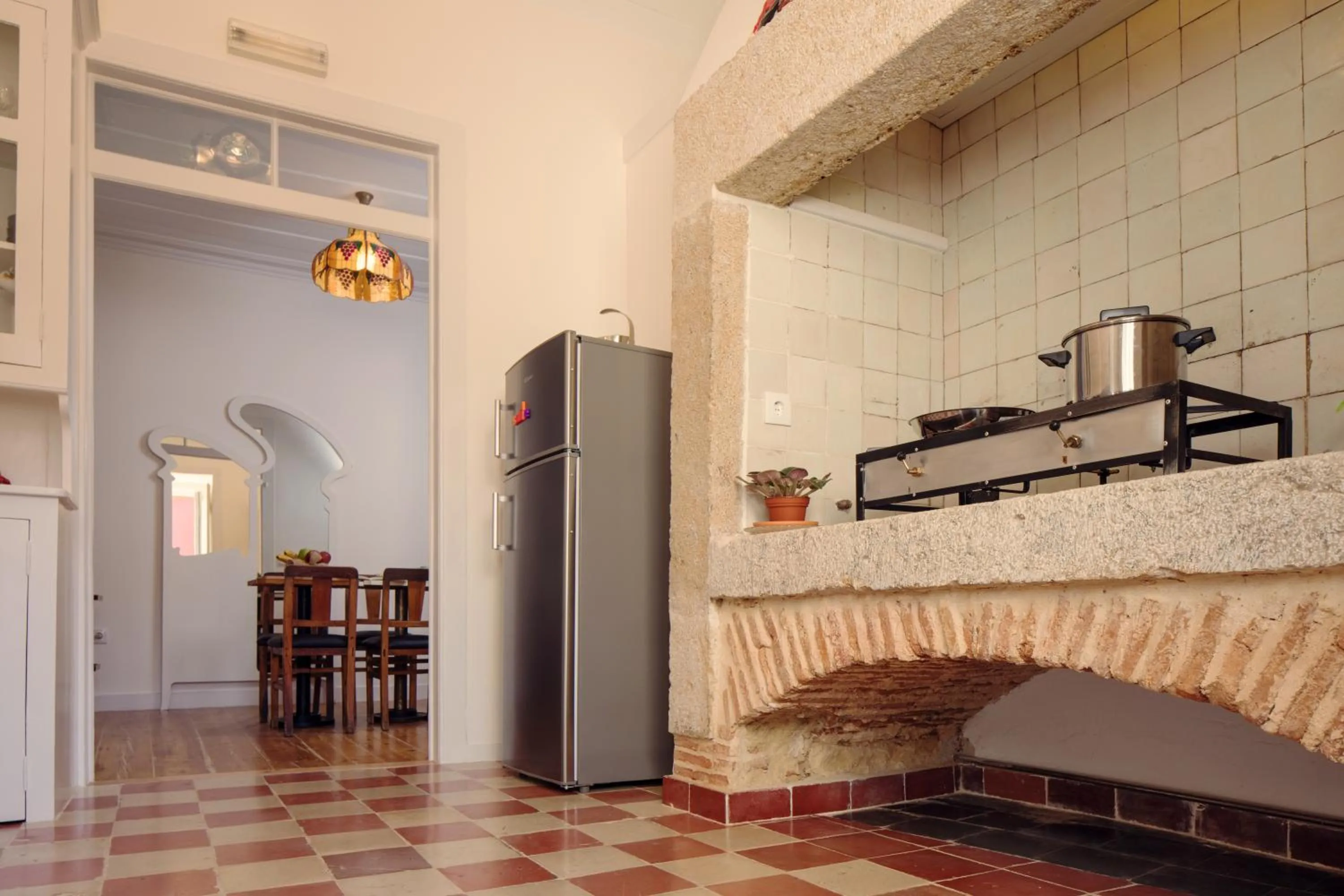 Kitchen or kitchenette in Lisbon Calling Rooms & Studio
