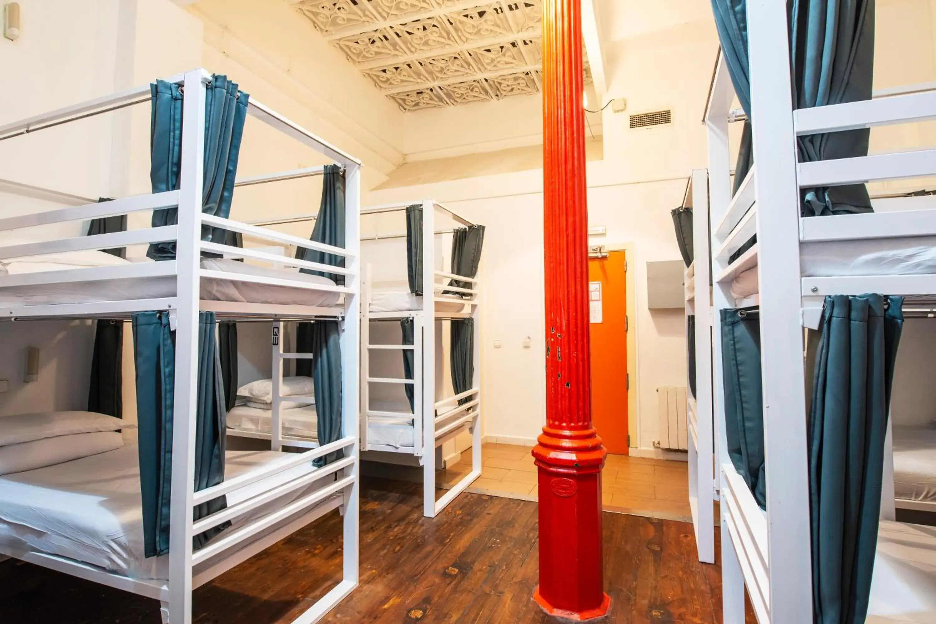 bunk bed, Bed in Safestay Barcelona Gothic bunk bed, Bed in Safestay Barcelona Gothic