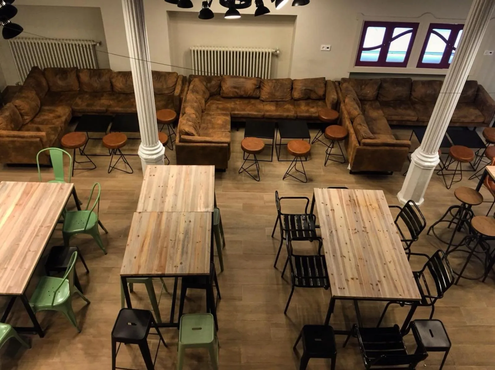 Lobby or reception in Safestay Barcelona Gothic