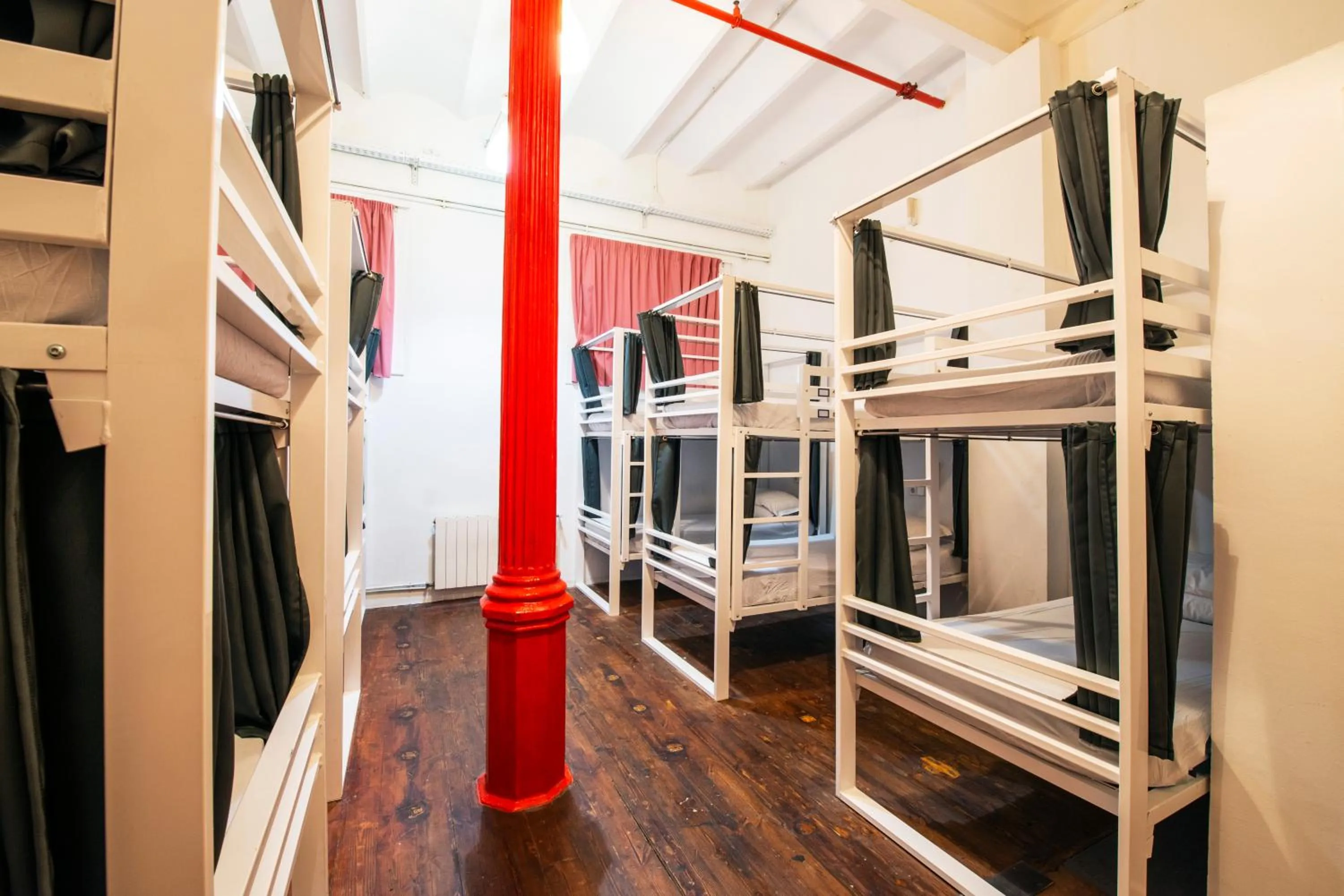 bunk bed, Bed in Safestay Barcelona Gothic