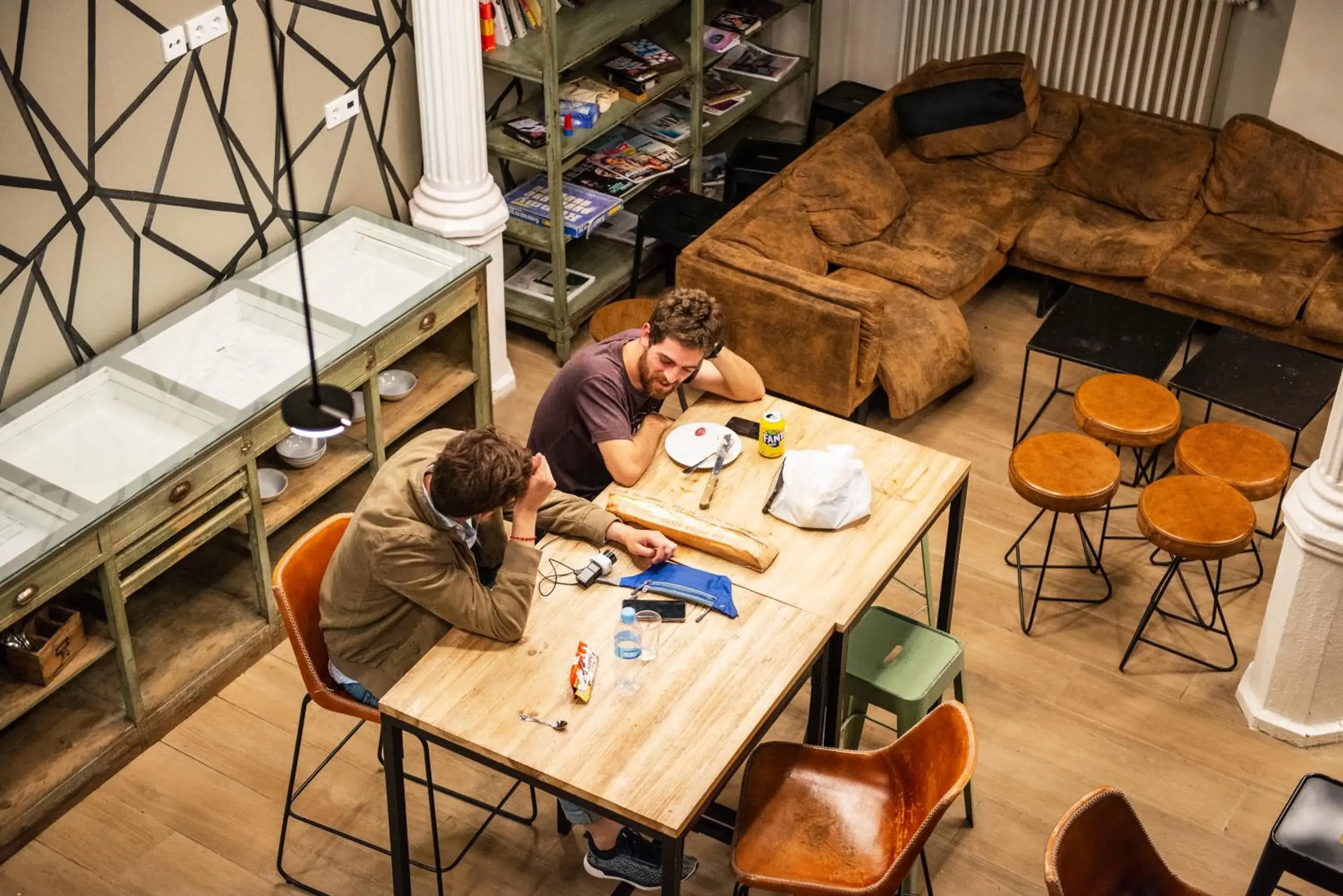 Lounge or bar in Safestay Barcelona Gothic Lounge or bar in Safestay Barcelona Gothic