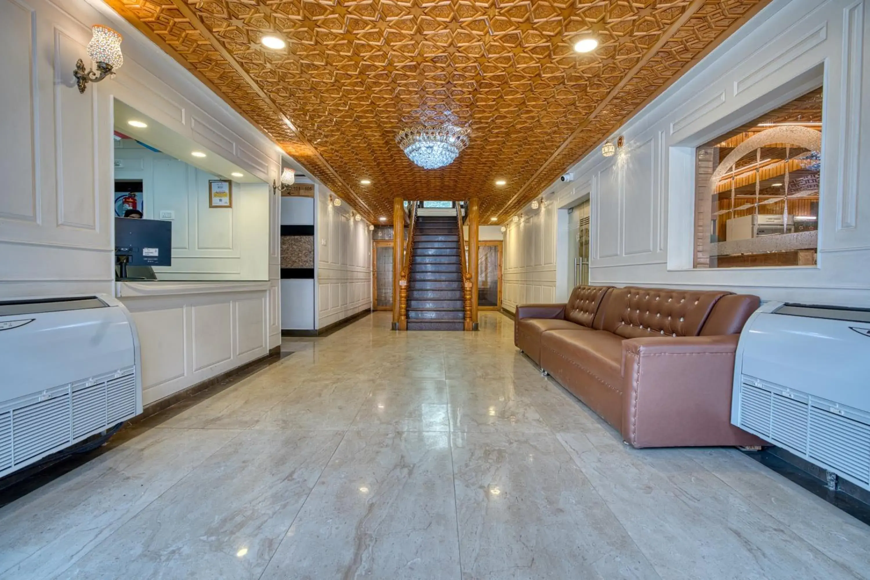 Lobby or reception in Hotel Baisaran Pahalgam Lobby or reception in Hotel Baisaran Pahalgam