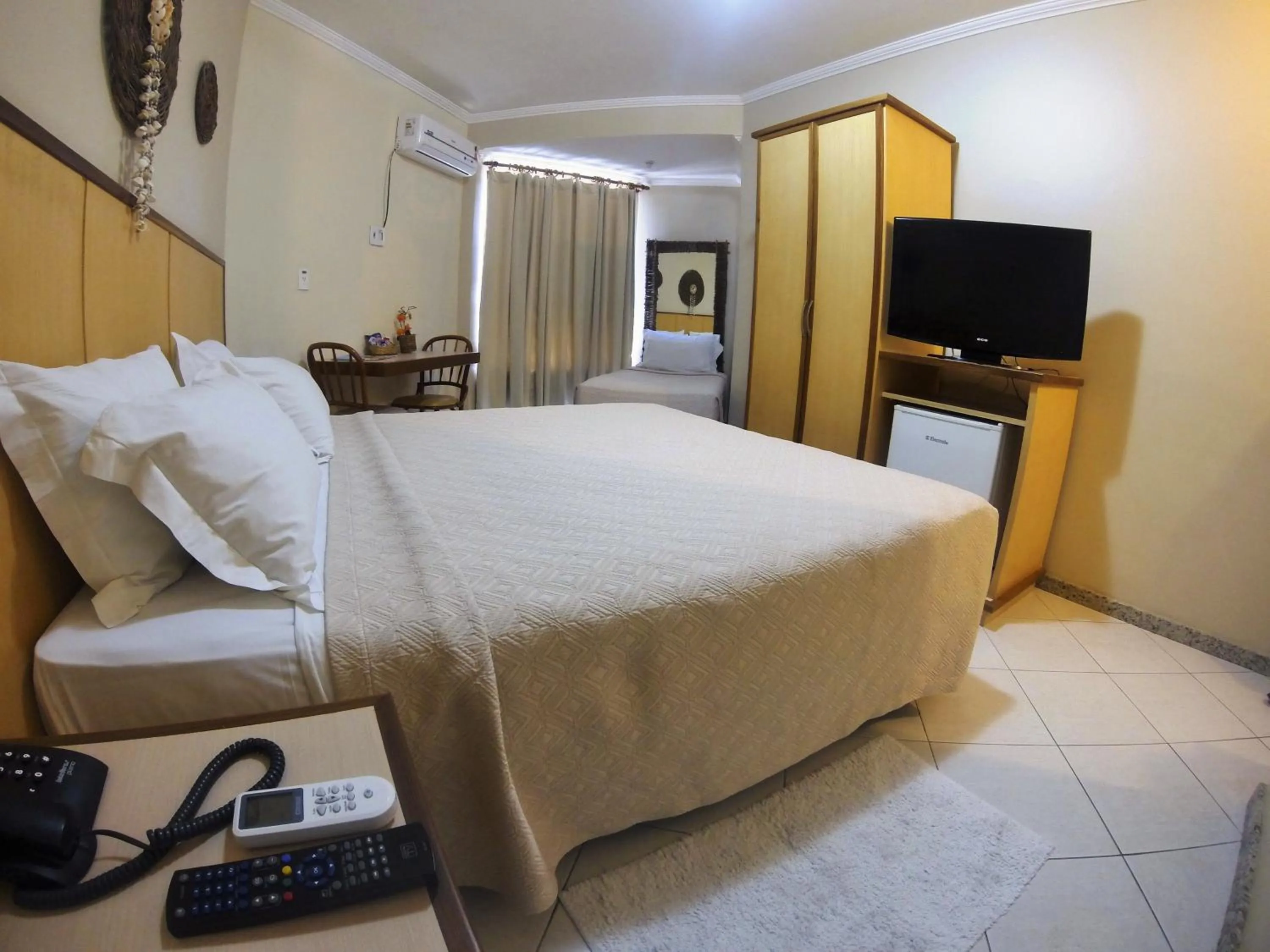 Bed in Via Mar Praia Hotel