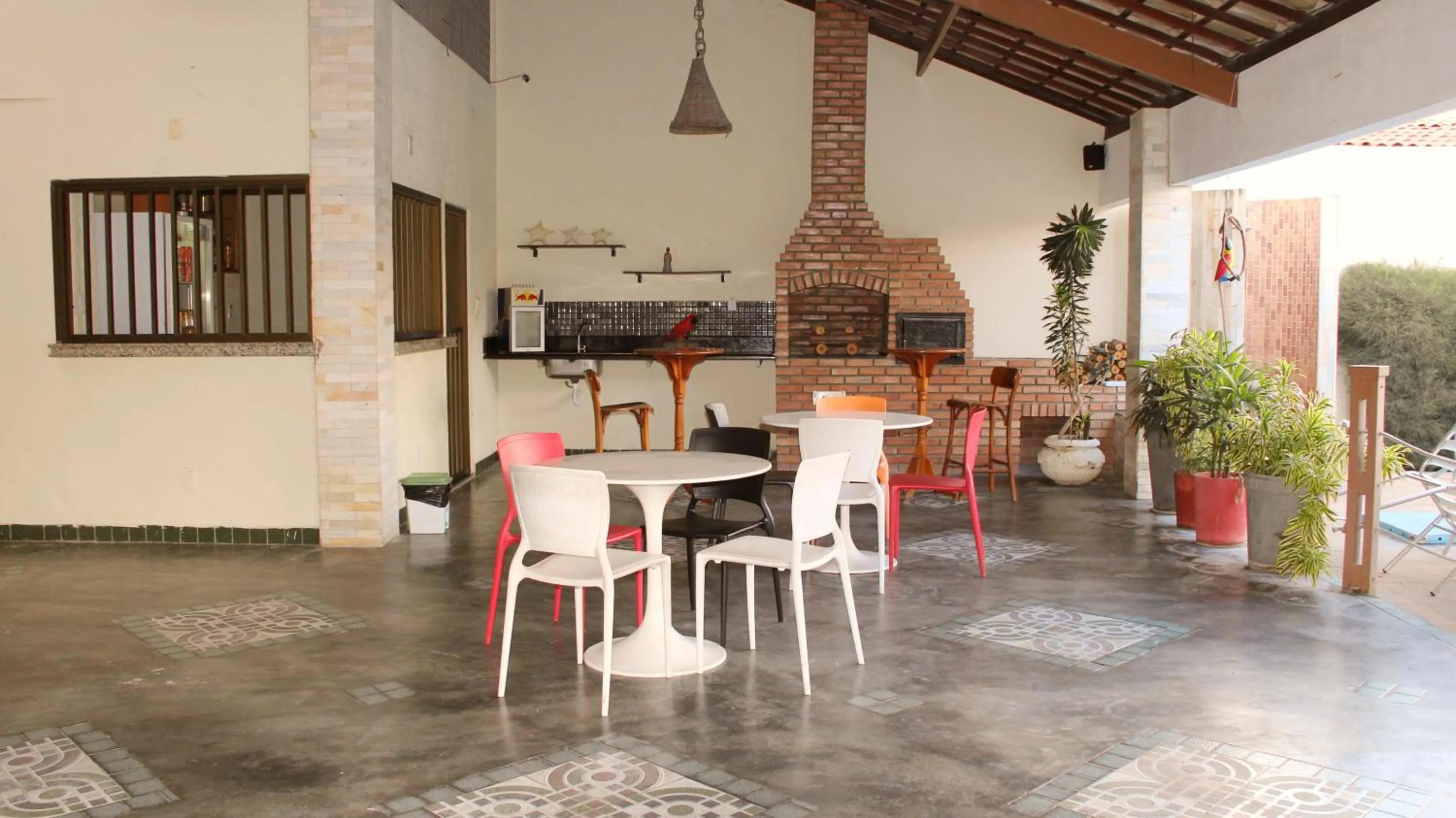 Lounge or bar in Via Mar Praia Hotel