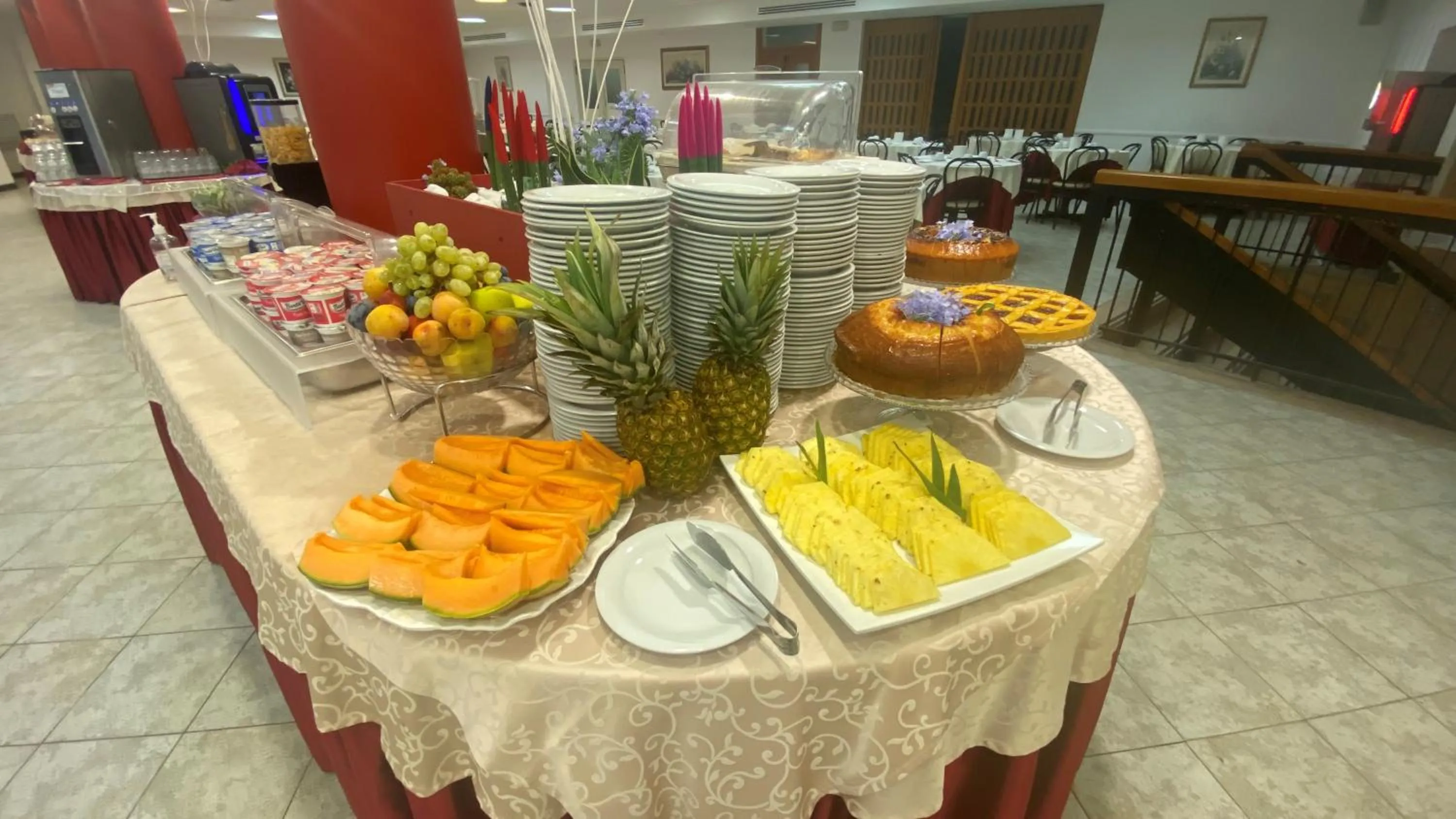 Food and drinks in Hotel Casa Tra Noi