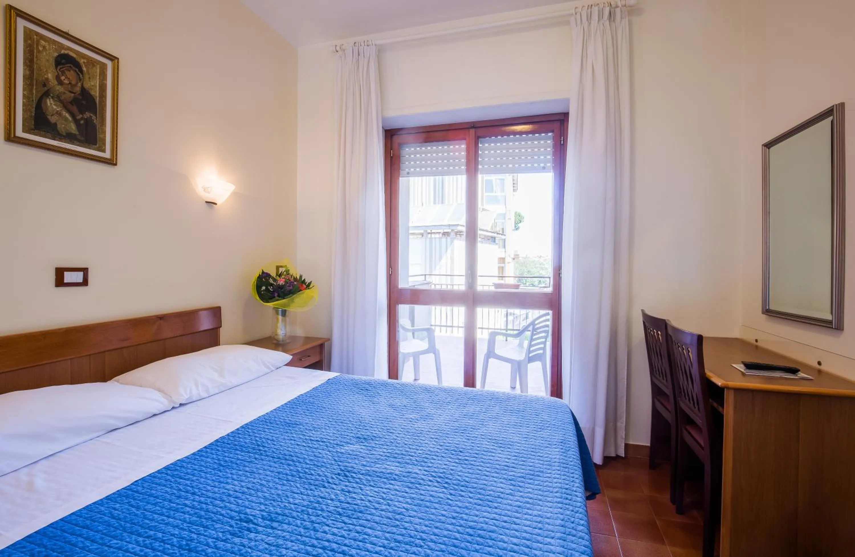 Bedroom, Bed in Hotel Casa Tra Noi