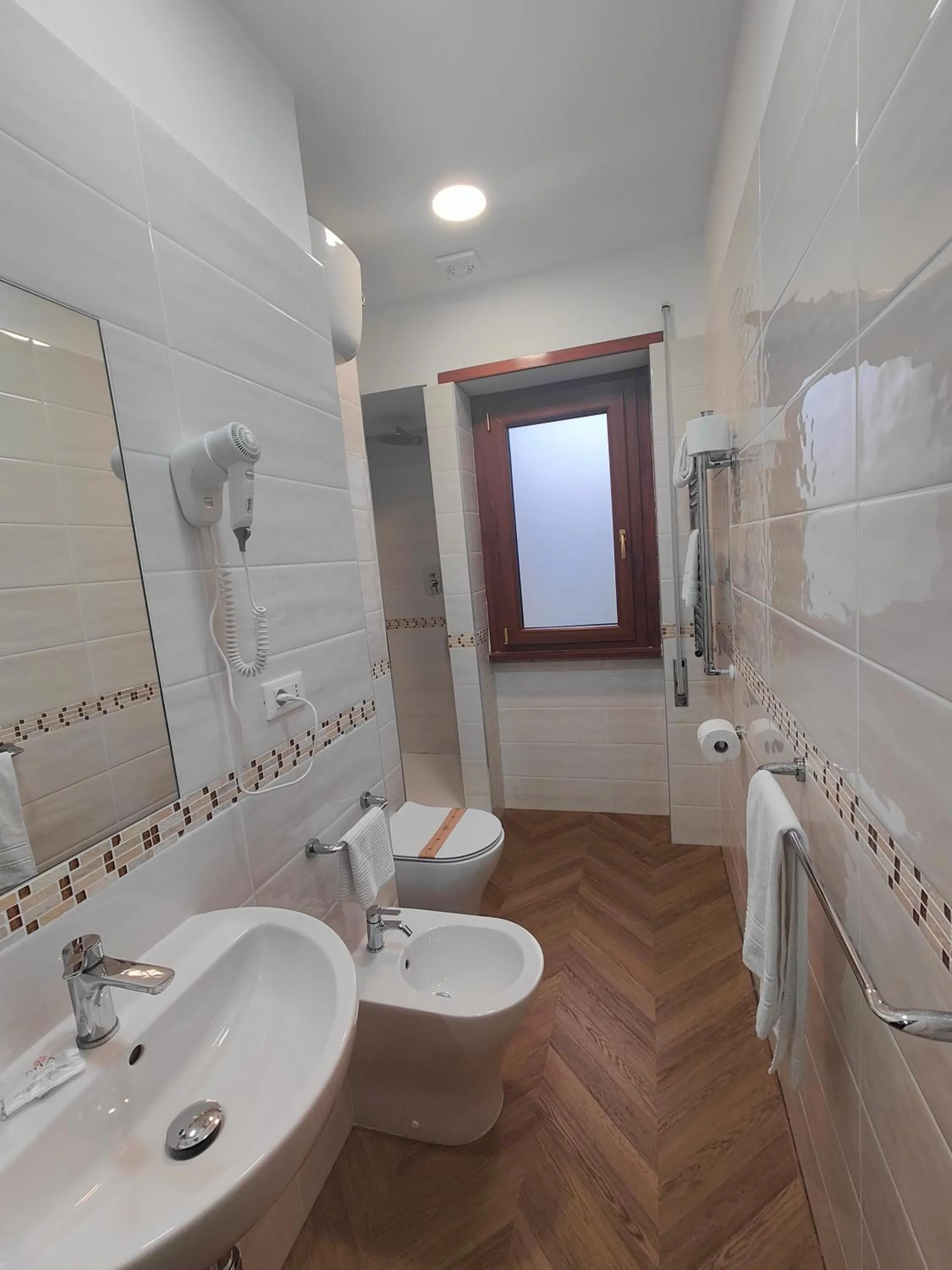 Shower in Hotel Casa Tra Noi