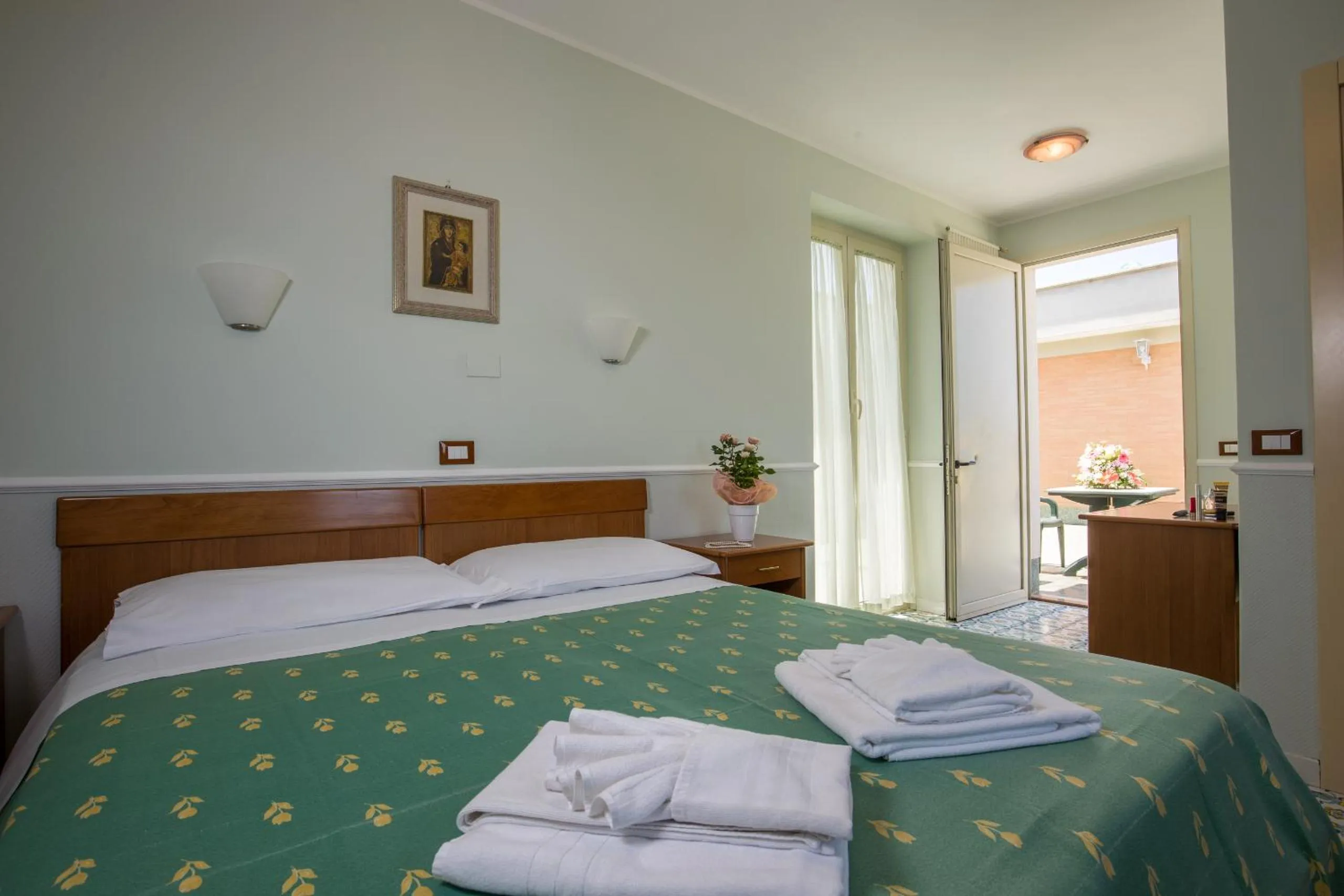 Bedroom, Bed in Hotel Casa Tra Noi