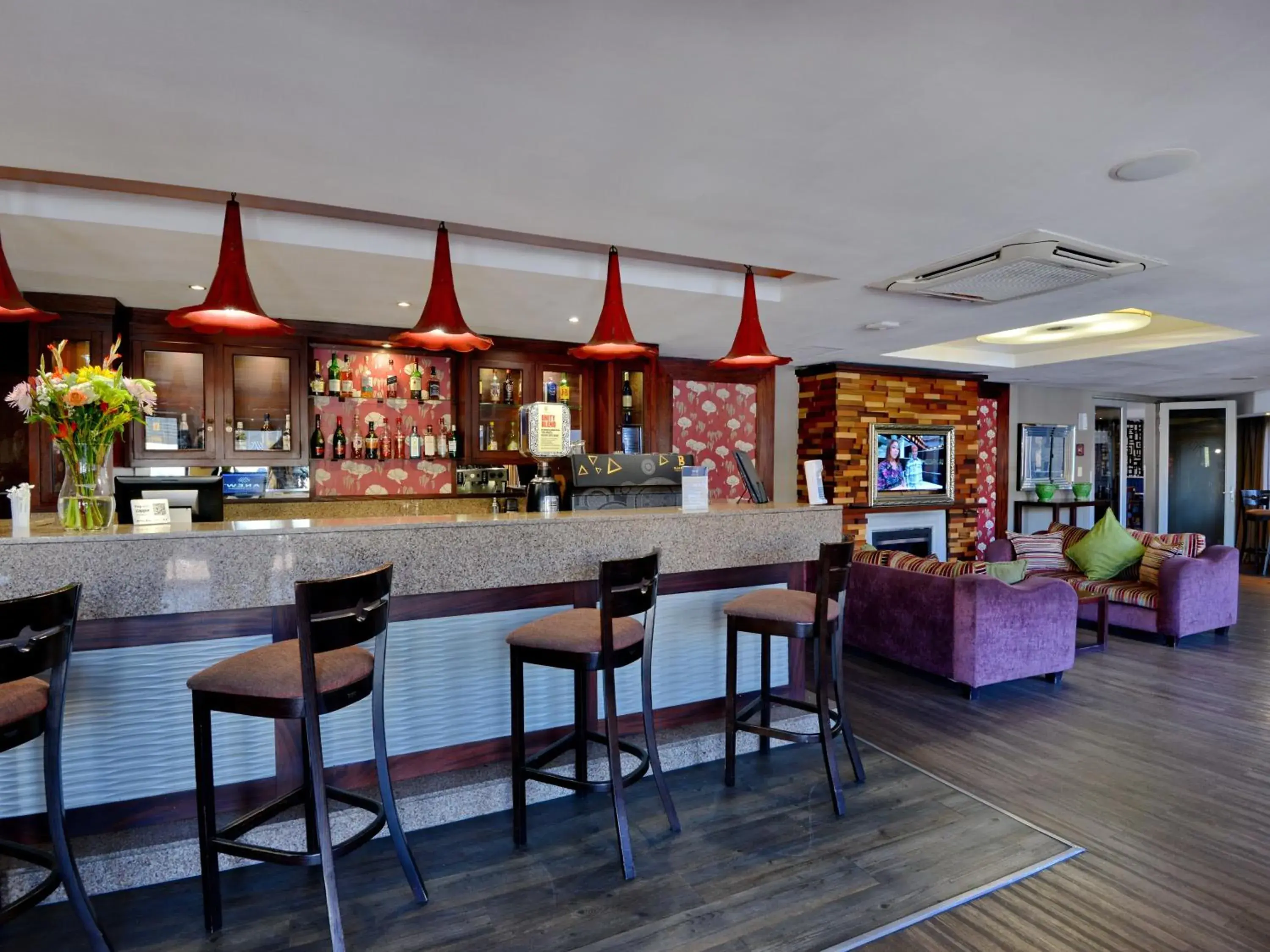 Lounge or bar in ANEW Hotel Highveld Emalahleni Lounge or bar in ANEW Hotel Highveld Emalahleni