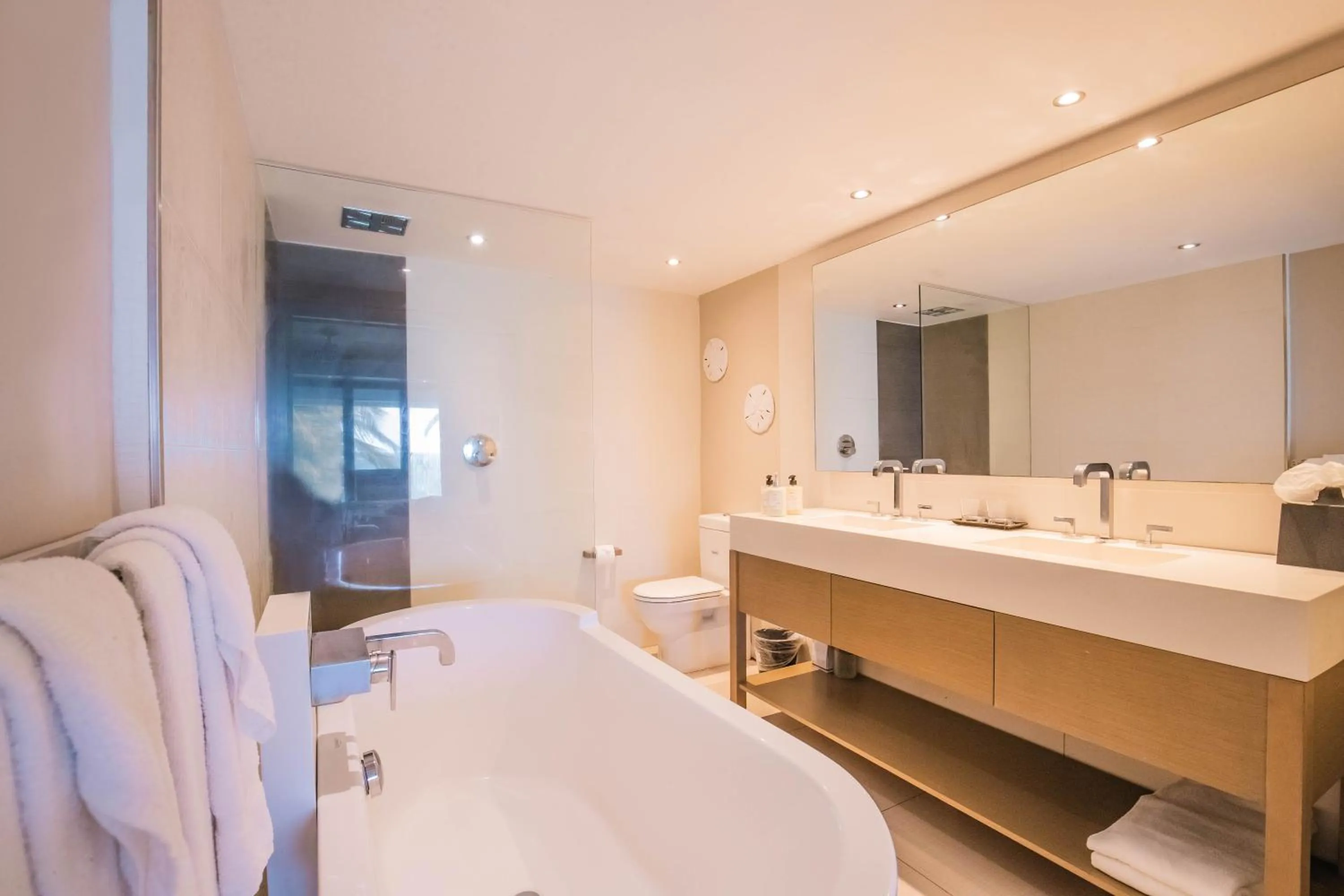 Bathroom in Hodges Bay Resort & Spa, an HQ Luxury Resort & Residences