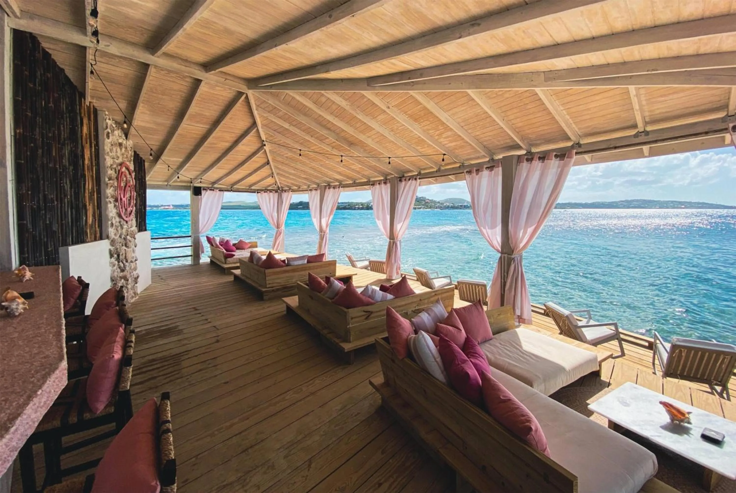 Restaurant/places to eat in Hodges Bay Resort & Spa, an HQ Luxury Resort & Residences