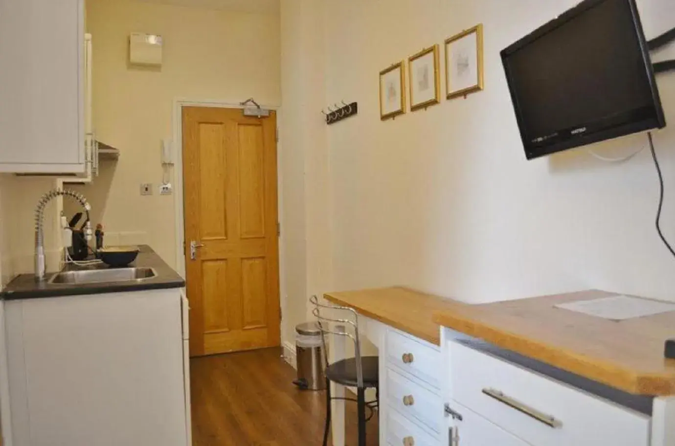 Small Studio in Noa Residence Small Studio in Noa Residence