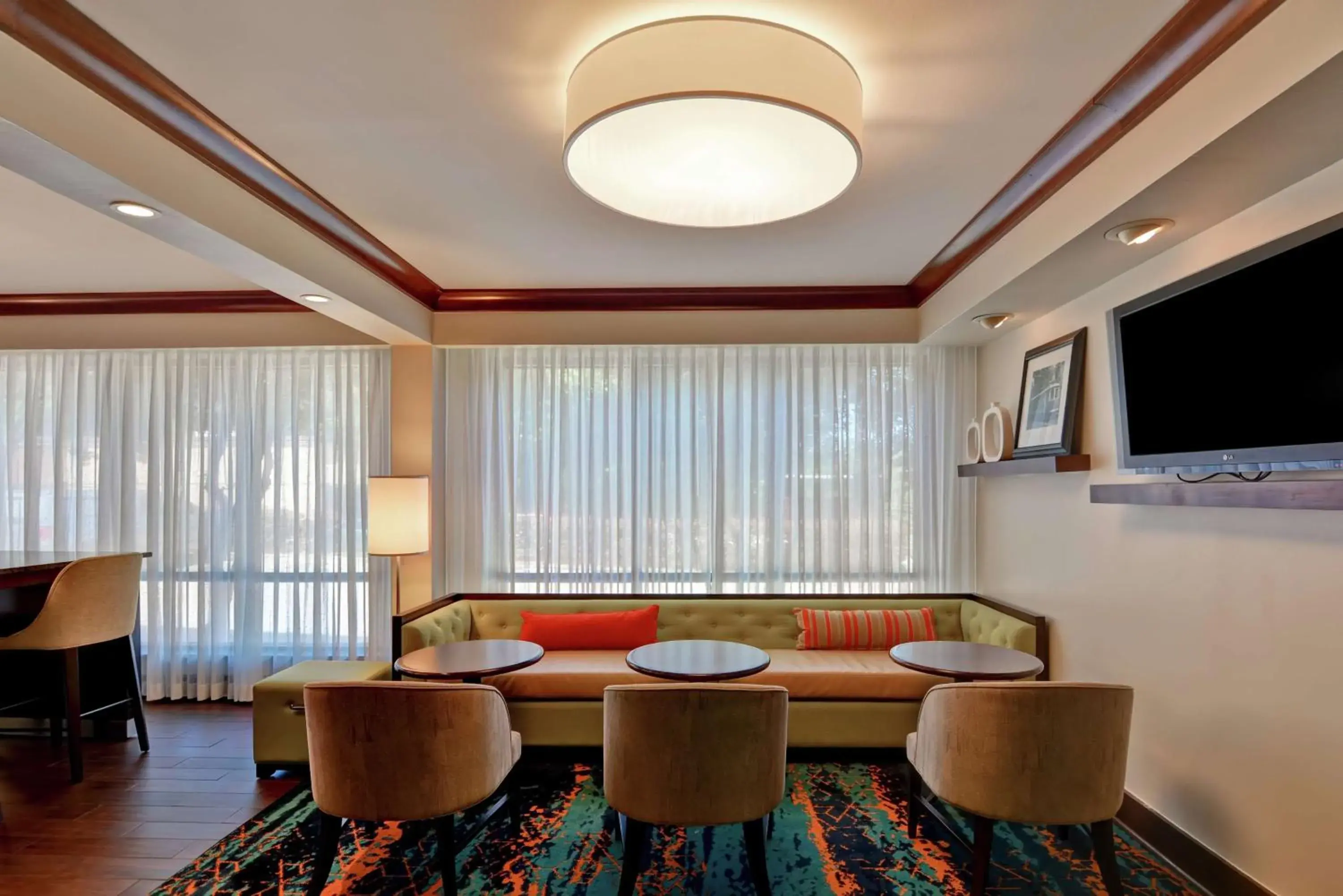 Lobby or reception in Hampton Inn Birmingham/Mountain Brook Lobby or reception in Hampton Inn Birmingham/Mountain Brook