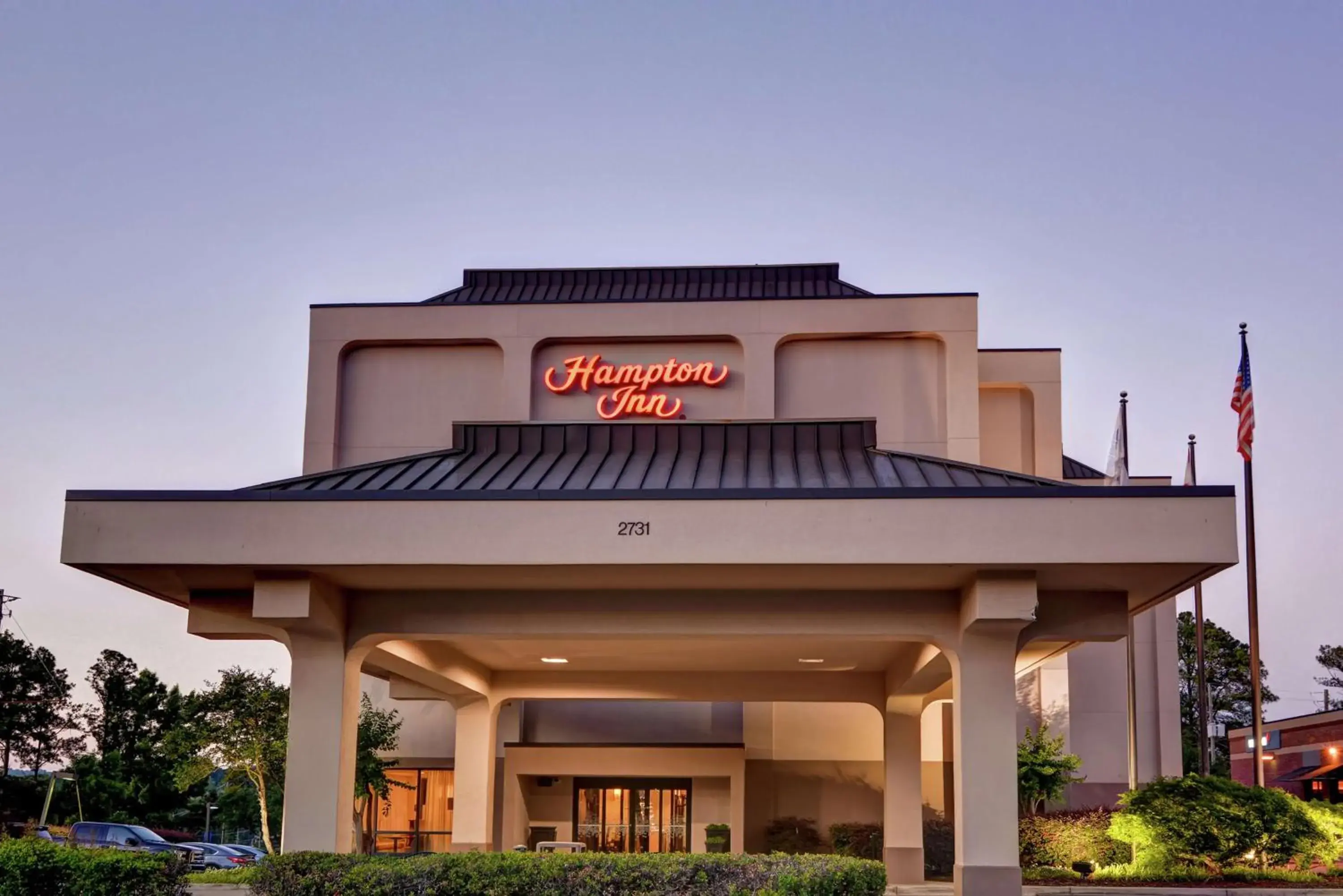 Property building in Hampton Inn Birmingham/Mountain Brook Property building in Hampton Inn Birmingham/Mountain Brook