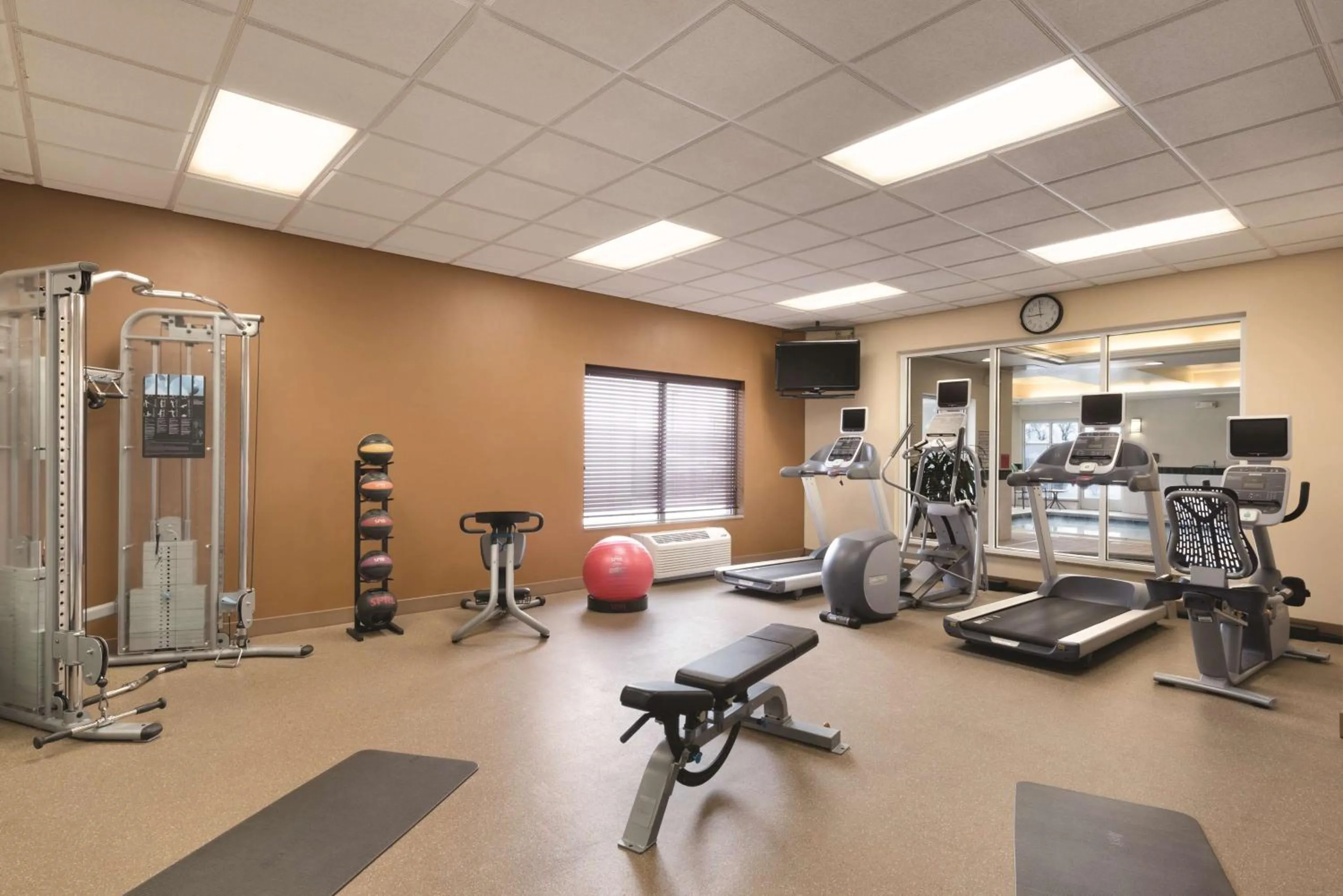 Fitness centre/facilities in Hilton Garden Inn Akron-Canton Airport