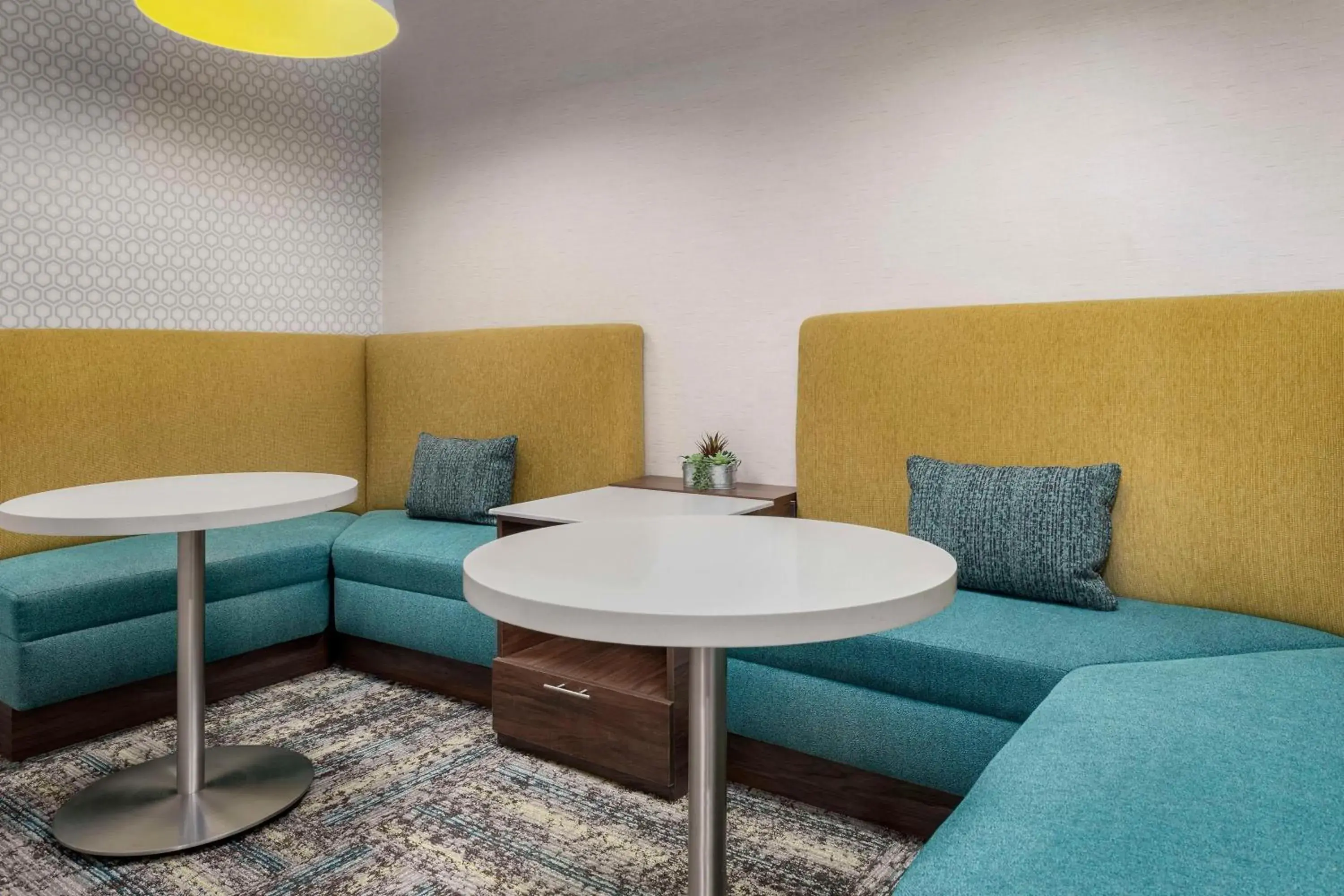 Lobby or reception in Hampton Inn Birmingham I-65/Lakeshore Drive Lobby or reception in Hampton Inn Birmingham I-65/Lakeshore Drive