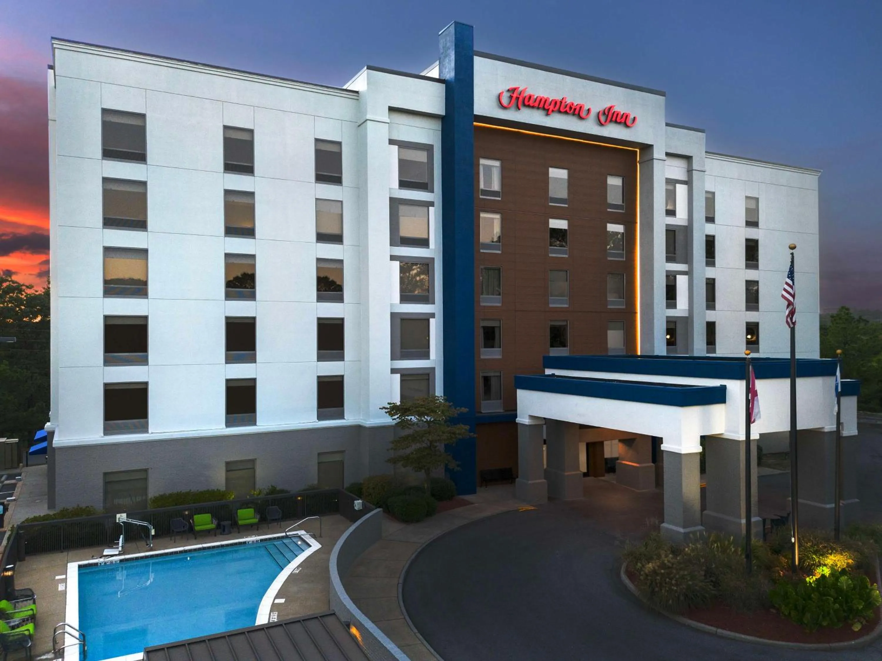 Property building in Hampton Inn Birmingham I-65/Lakeshore Drive