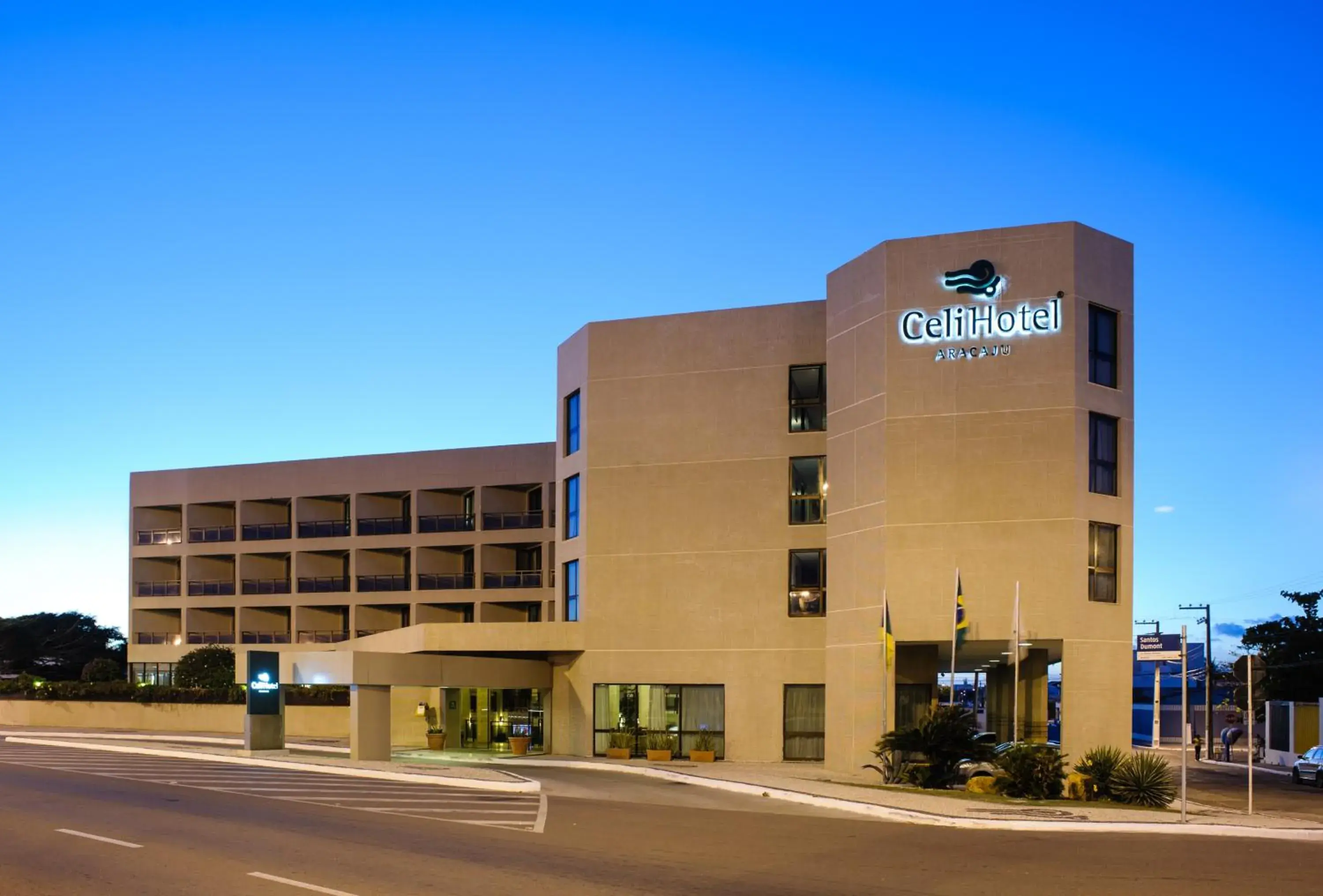 Facade/entrance in Celi Hotel Aracaju Facade/entrance in Celi Hotel Aracaju