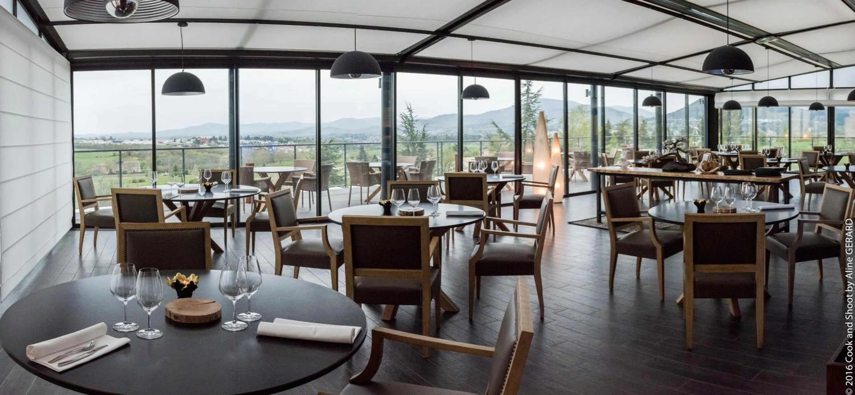 Restaurant/places to eat in Domaine De Saint Clair Spa & Golf