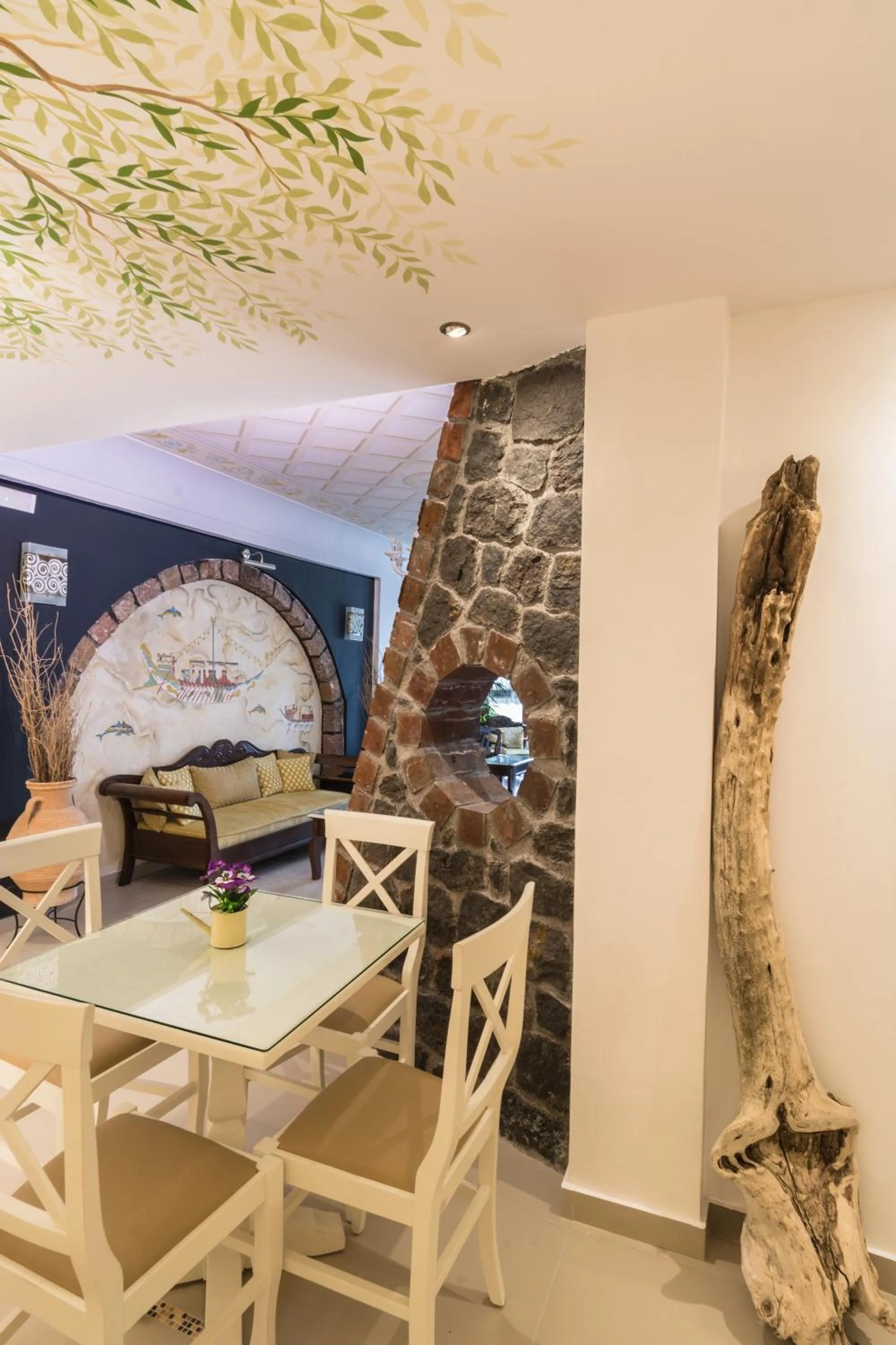 Lounge or bar in Hotel Sunrise