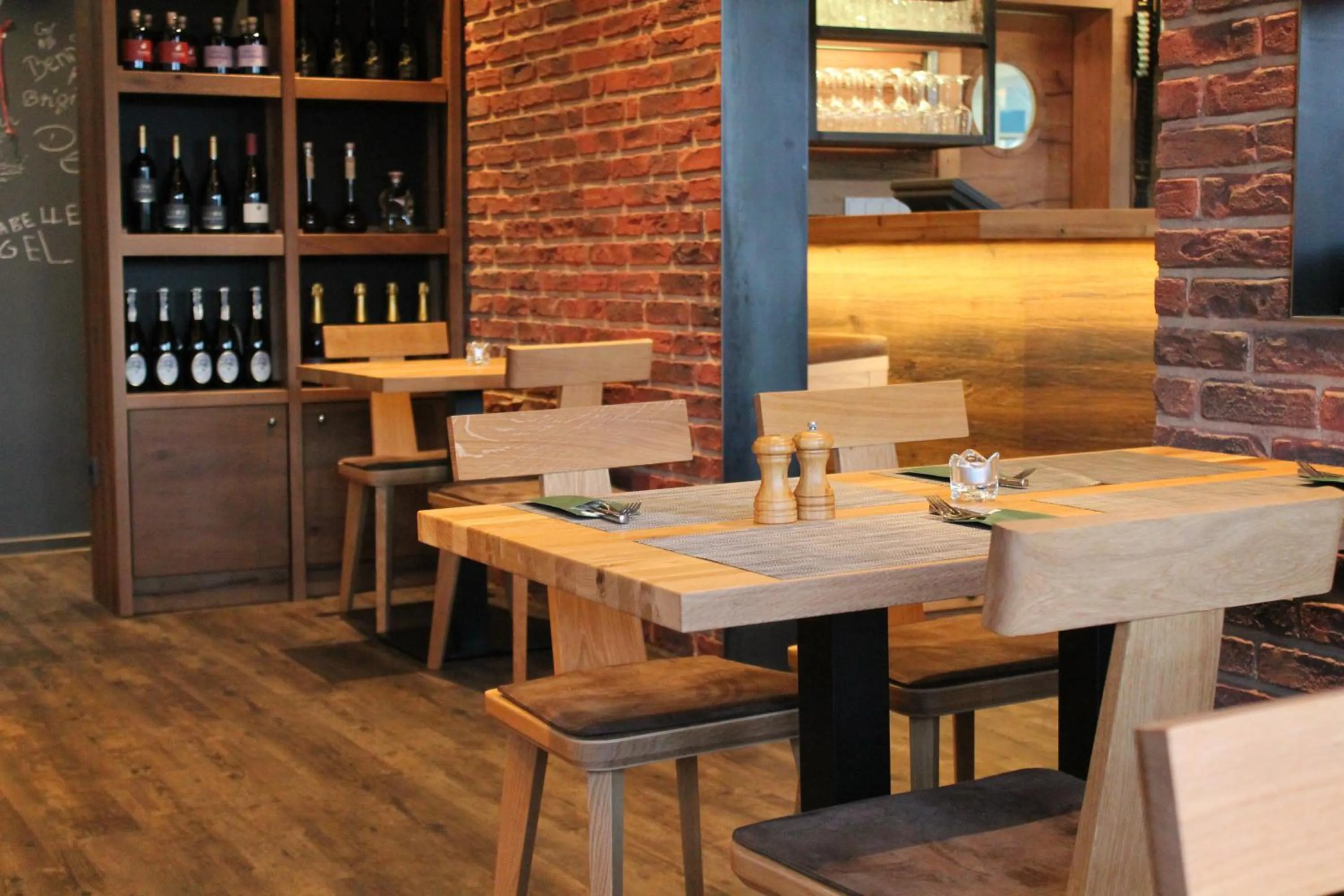 Restaurant/places to eat in Gasthaus Waldschlosschen