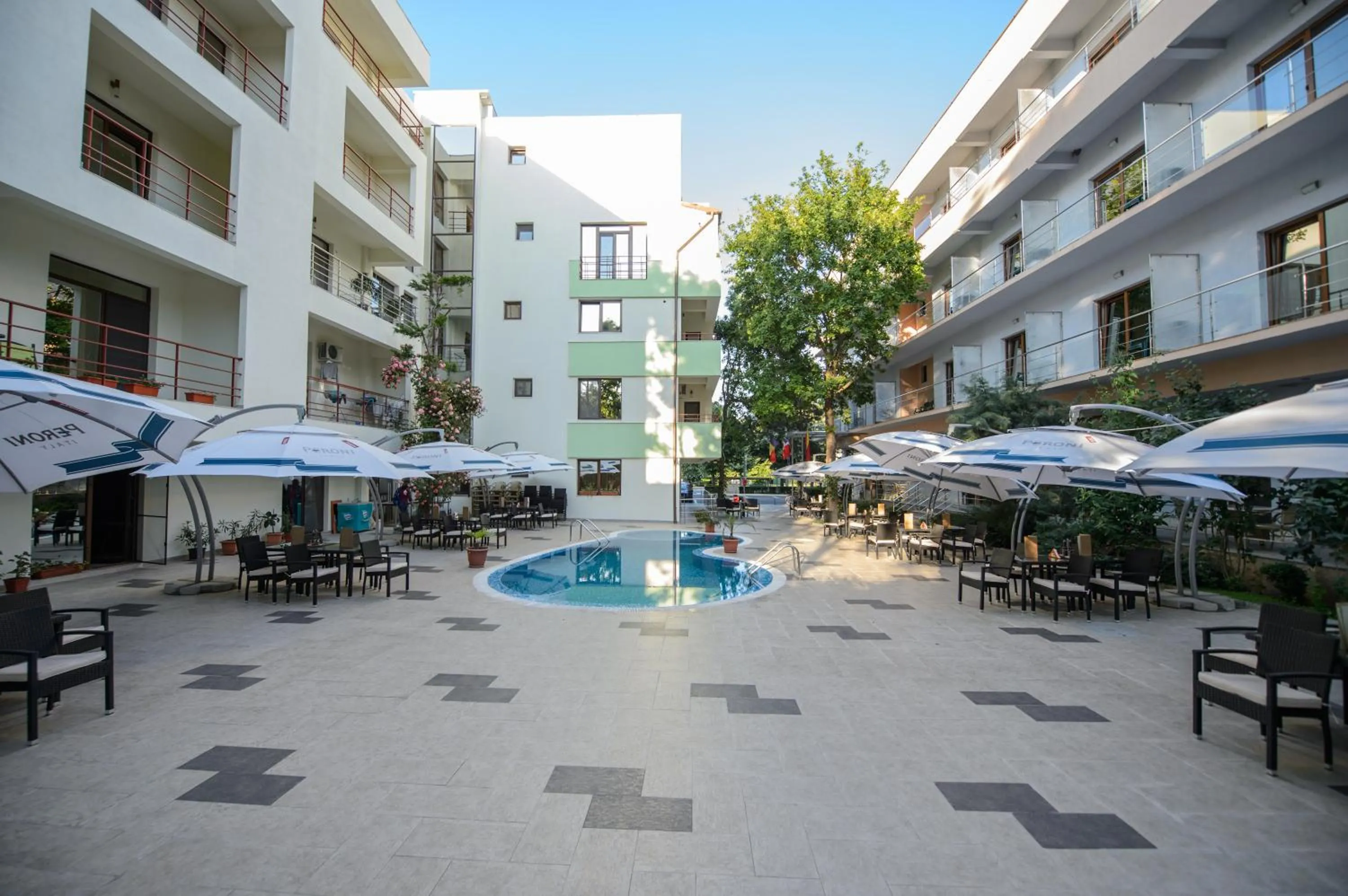 Swimming pool in Holiday Olimp Hotel