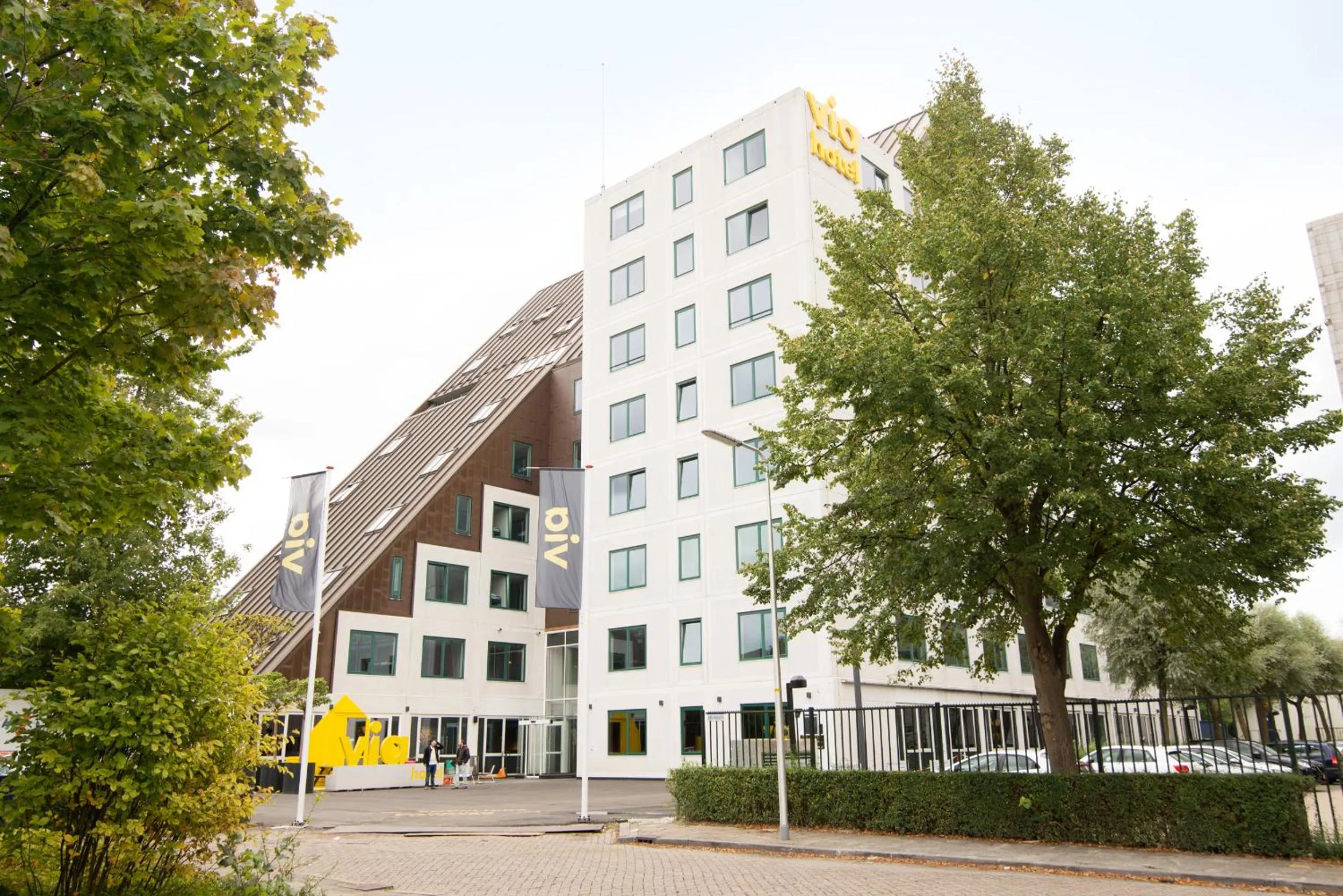 Facade/entrance in Via Amsterdam