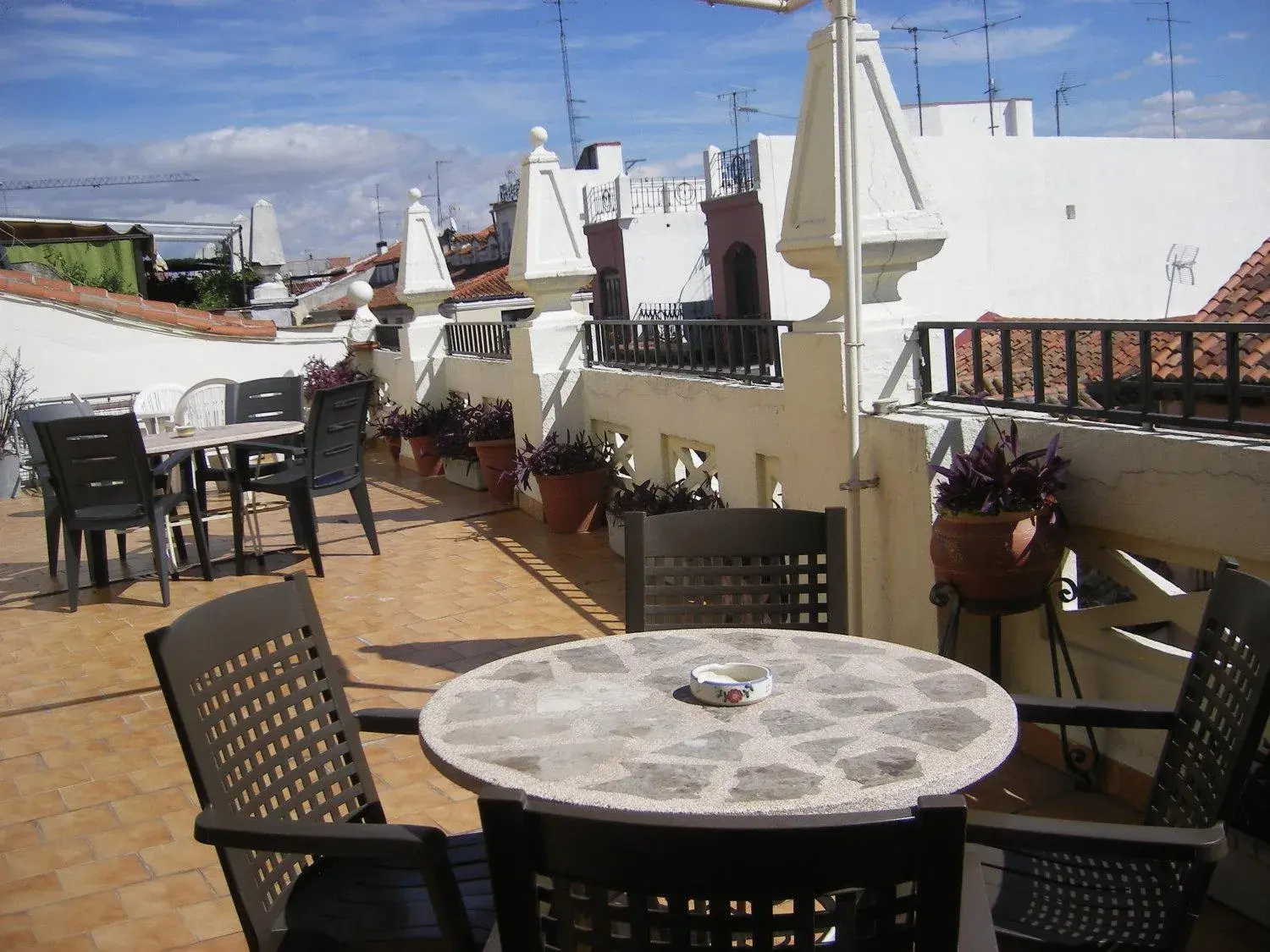 Balcony/Terrace in Hostal America Balcony/Terrace in Hostal America