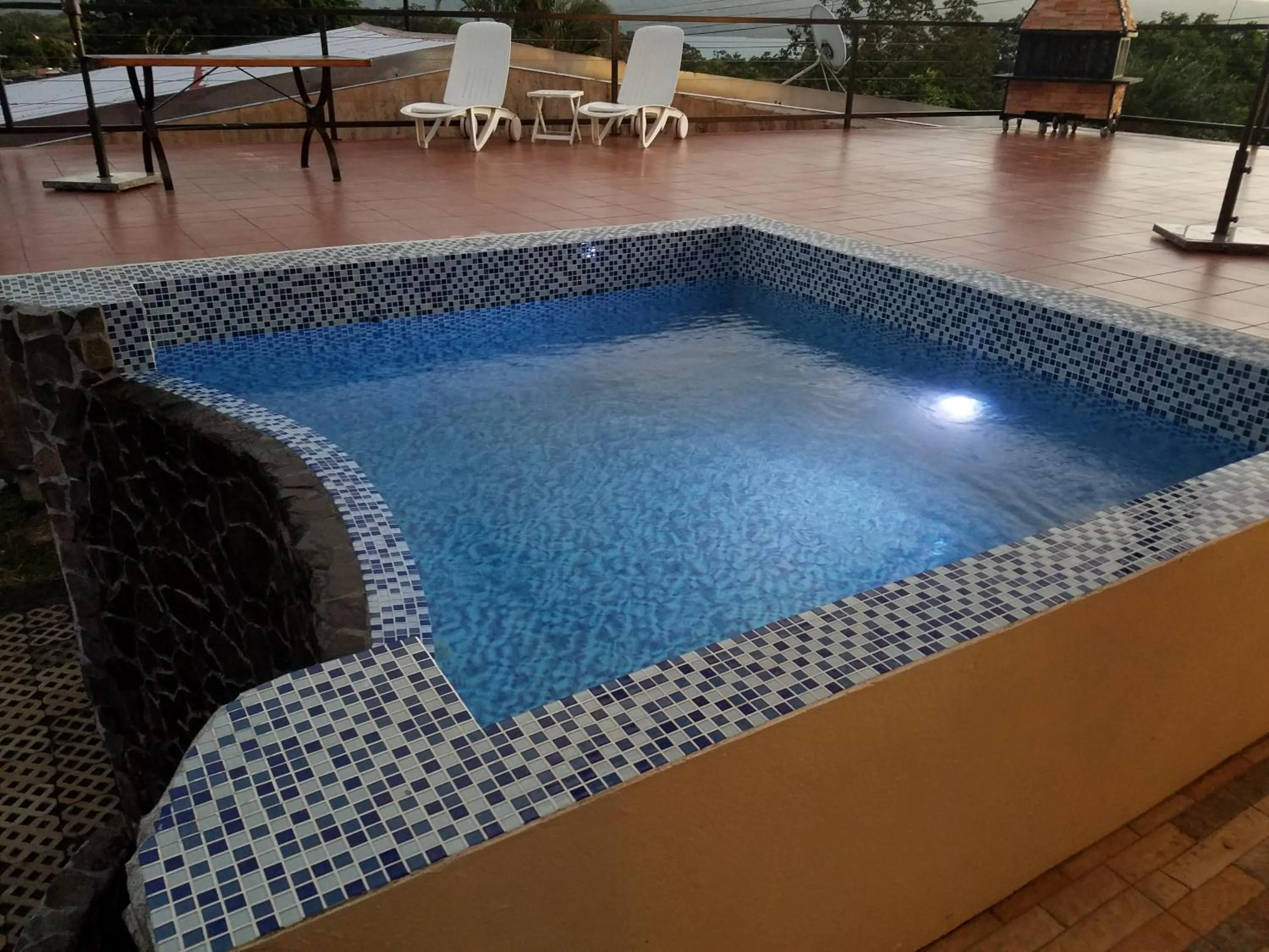 Swimming pool in Casa Donna Rosa B&B