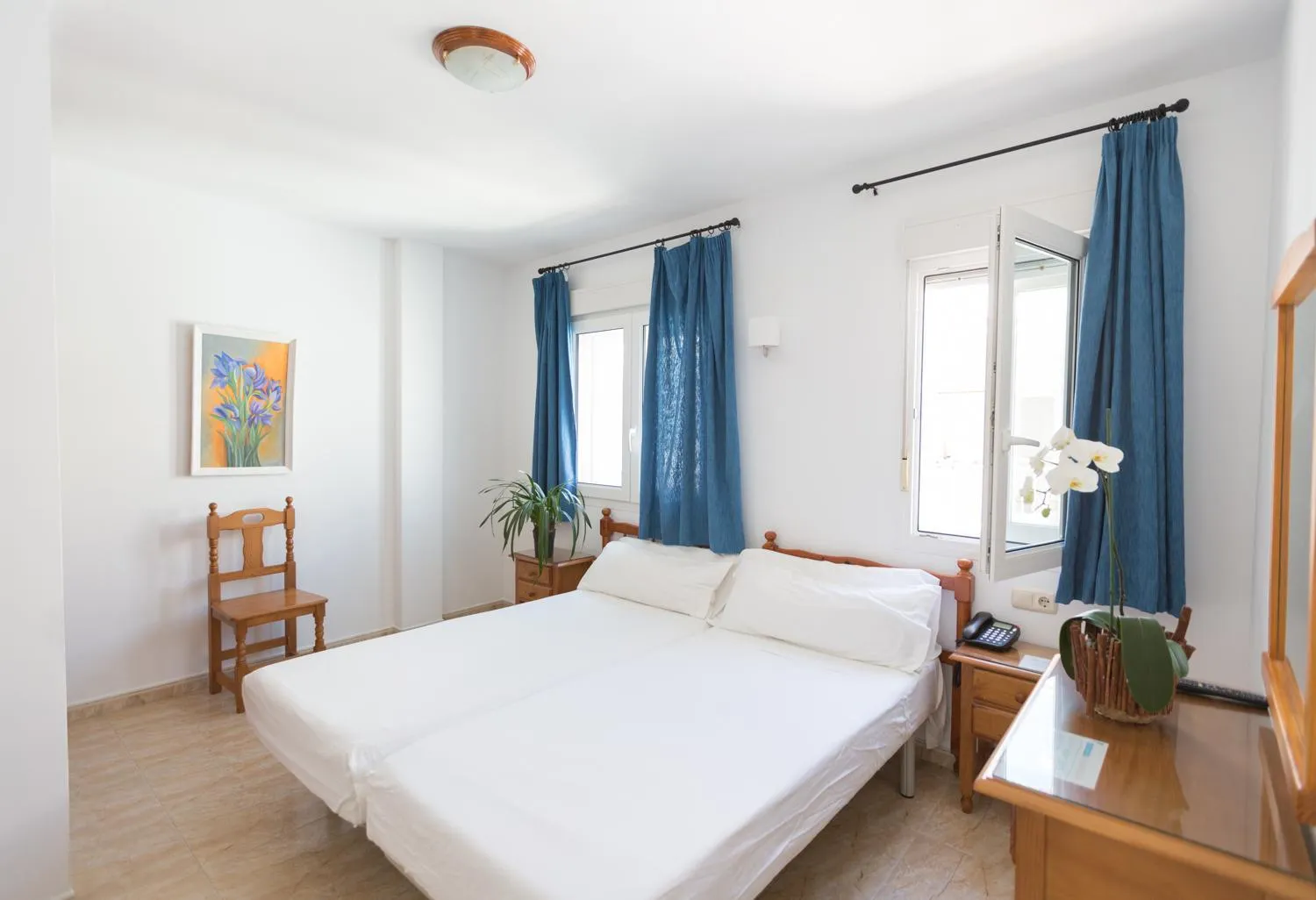 Bedroom, Bed in Hotel Mediterráneo by Croma