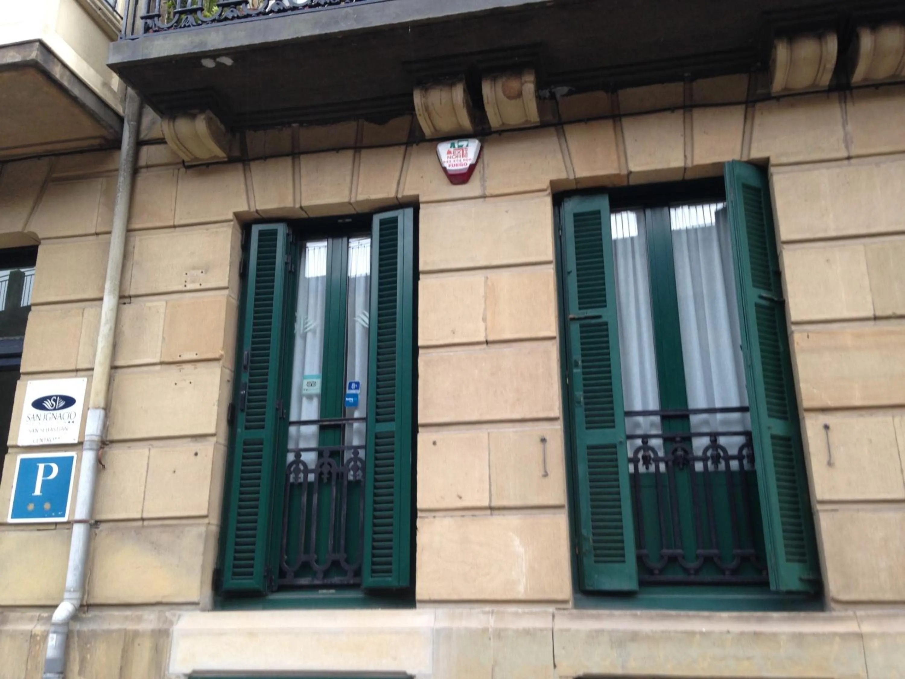 Facade/entrance in Hostal San Sebastian Centro