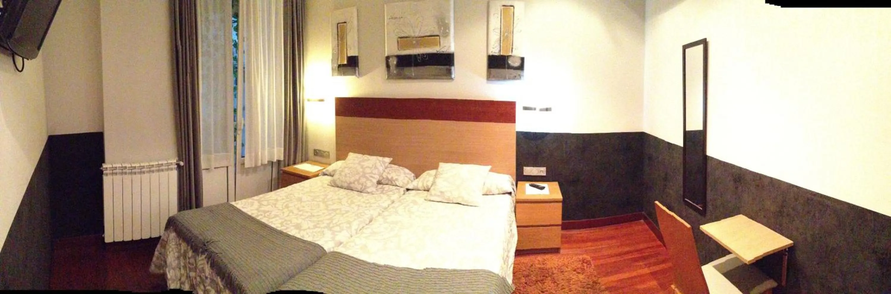 Other, Bed in Hostal San Sebastian Centro