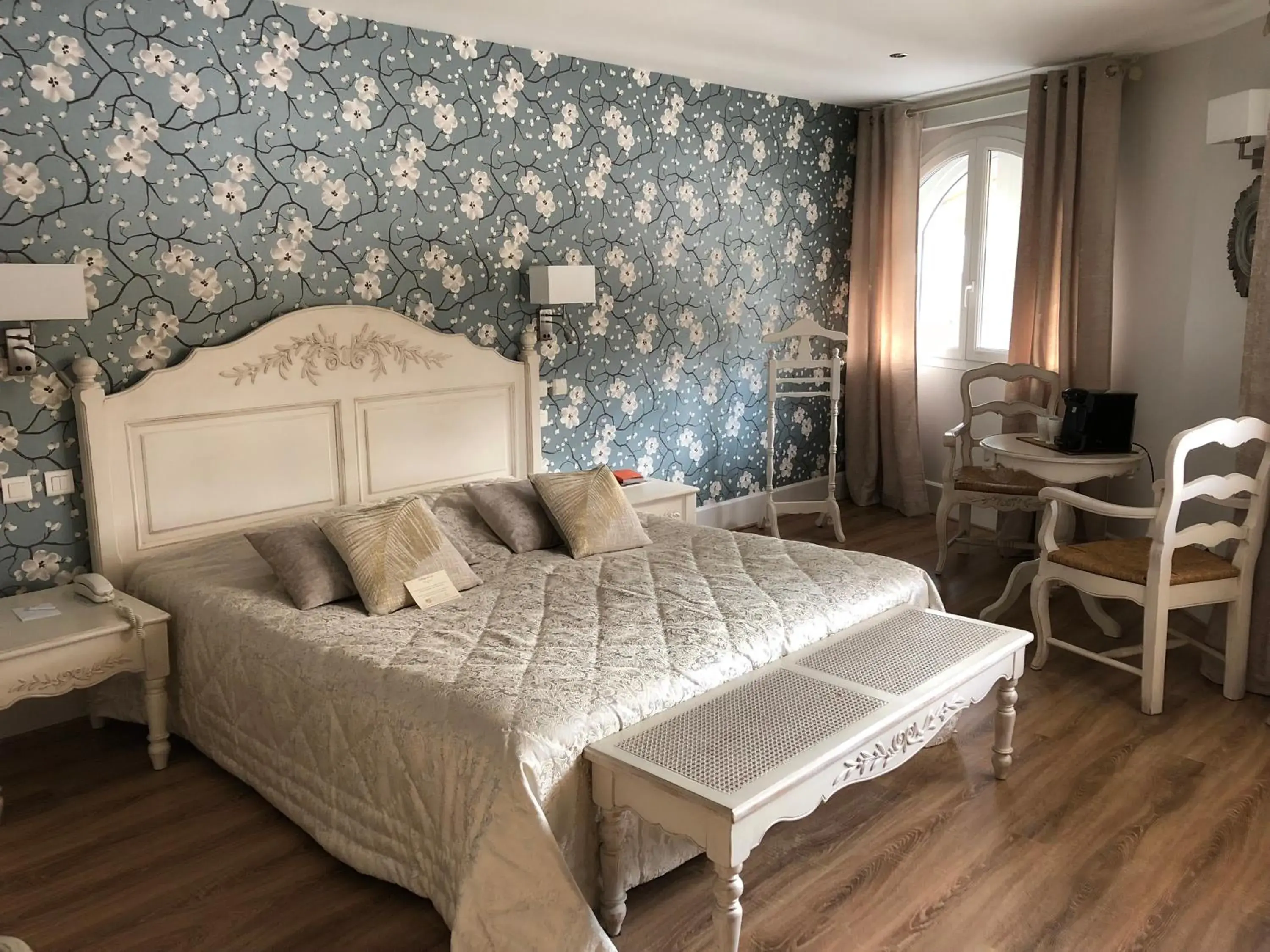 Junior Suite in Auberge Du Lac Junior Suite in Auberge Du Lac