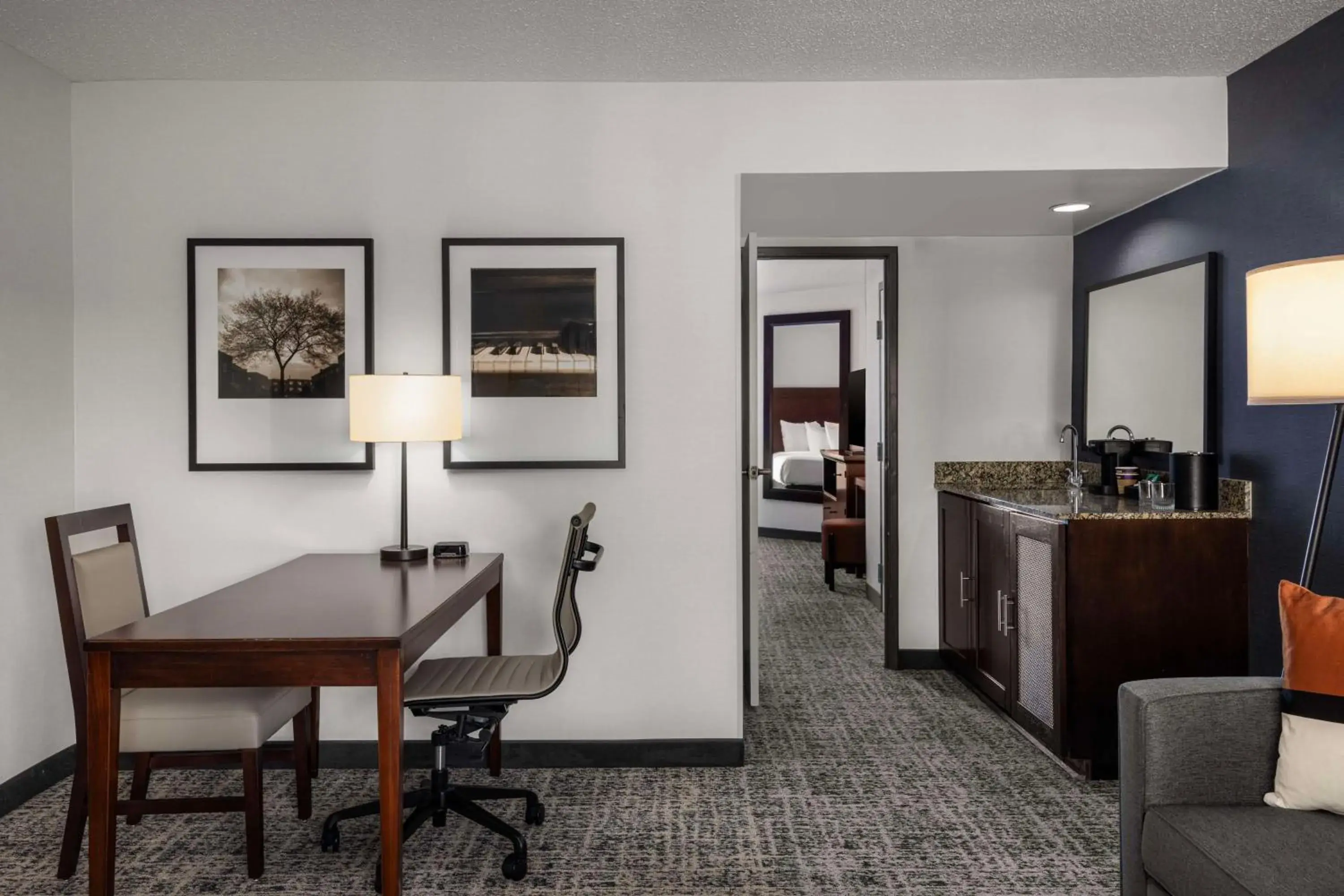 Bedroom in Embassy Suites Birmingham Bedroom in Embassy Suites Birmingham