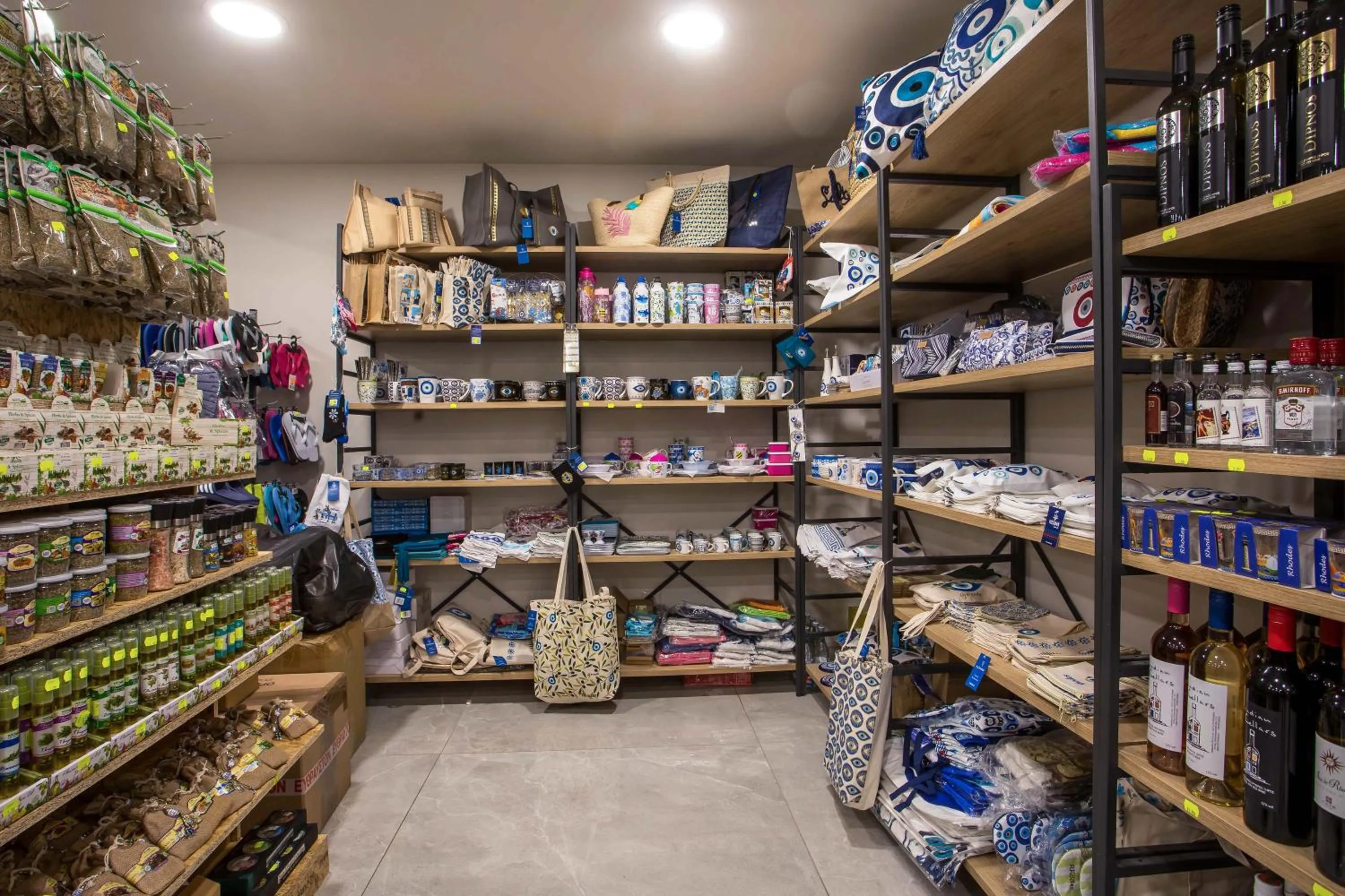 Supermarket/grocery shop in Lardos Bay Hotel